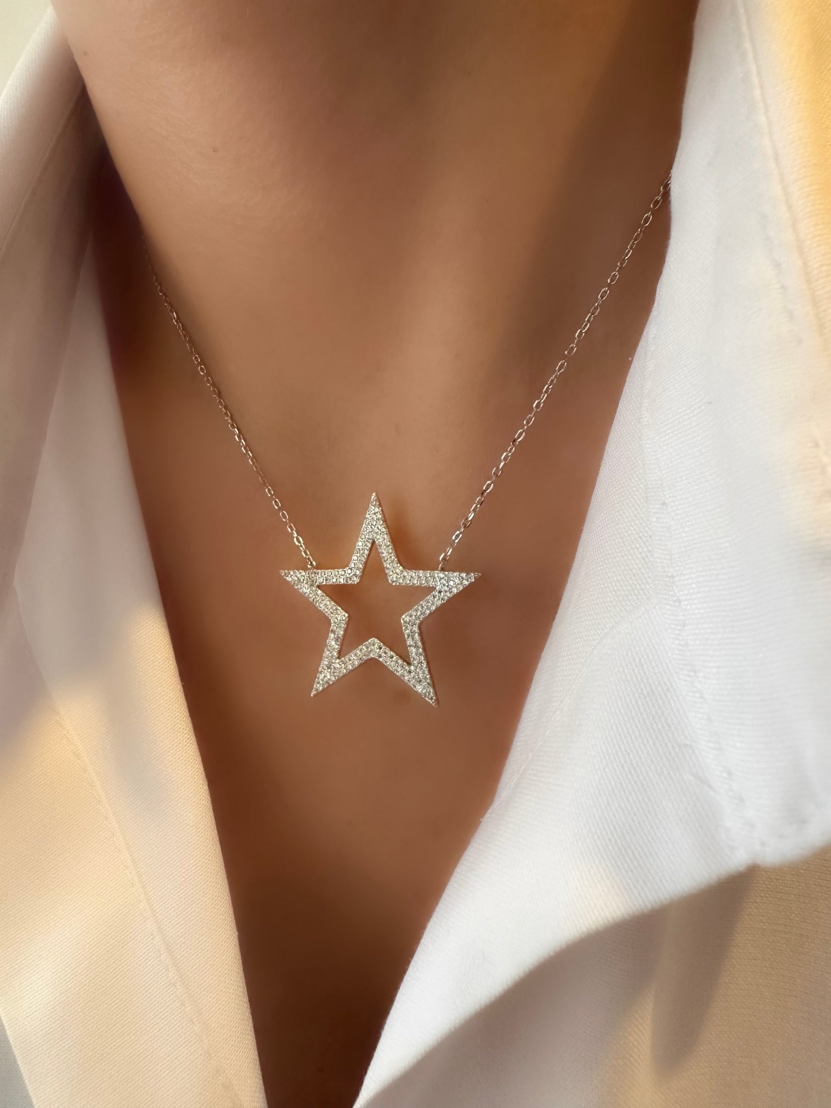 Star Necklace (925 Sterling Silver)