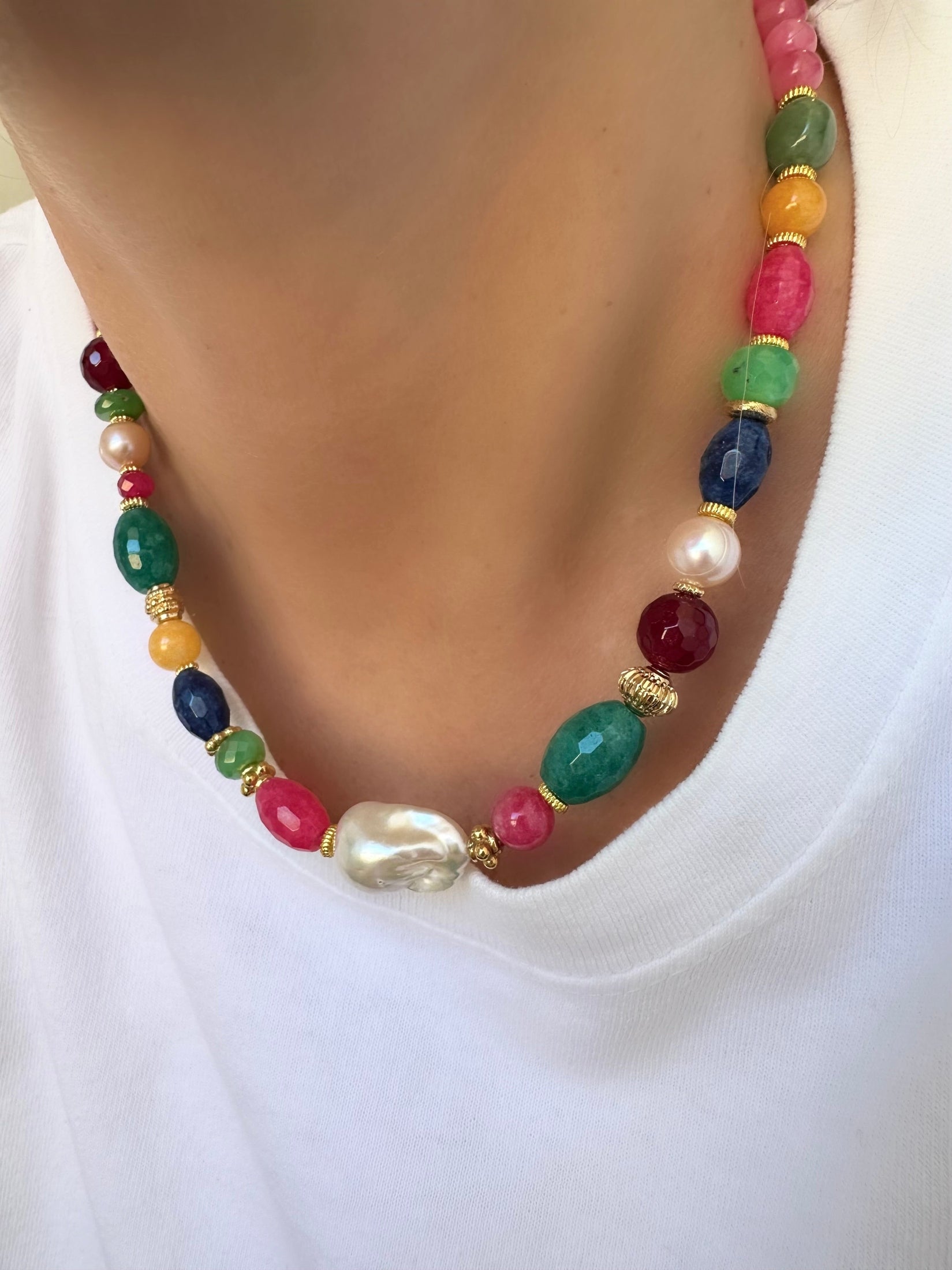 Collar Messy Pearl Grenat (Piedras naturales)