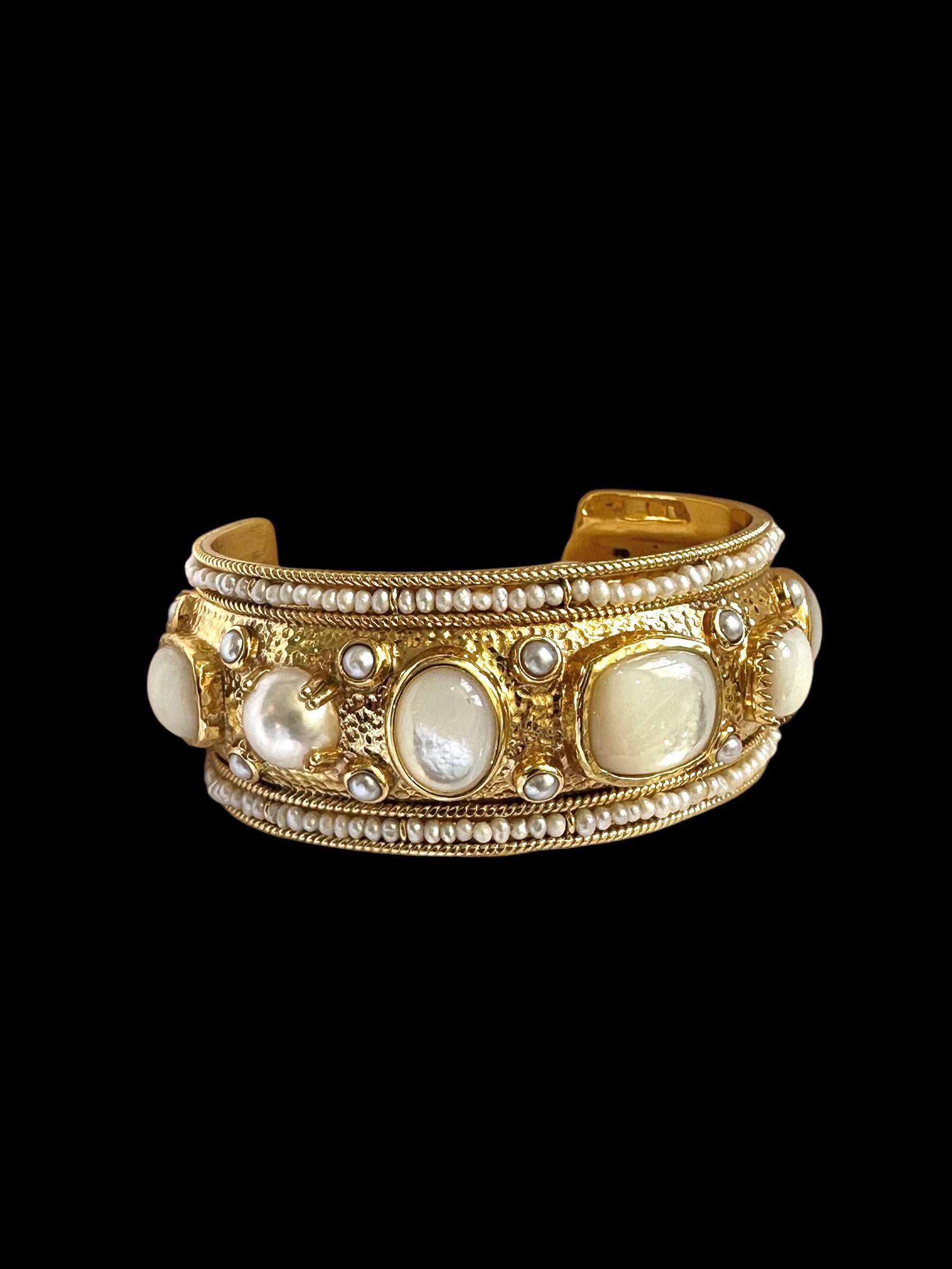 Stones Armband (Perle und Mondstein)