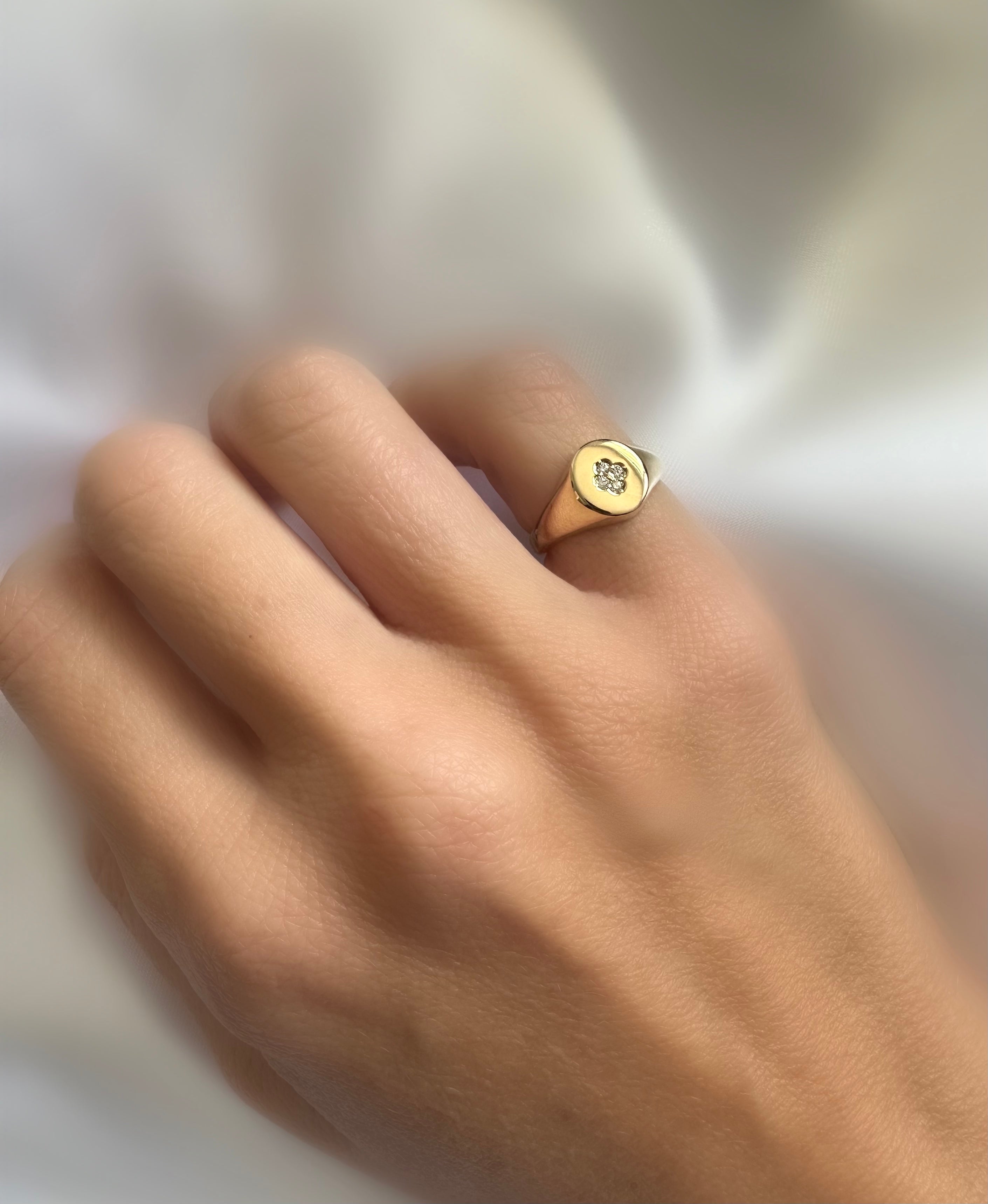 Anillo Petite Sonet