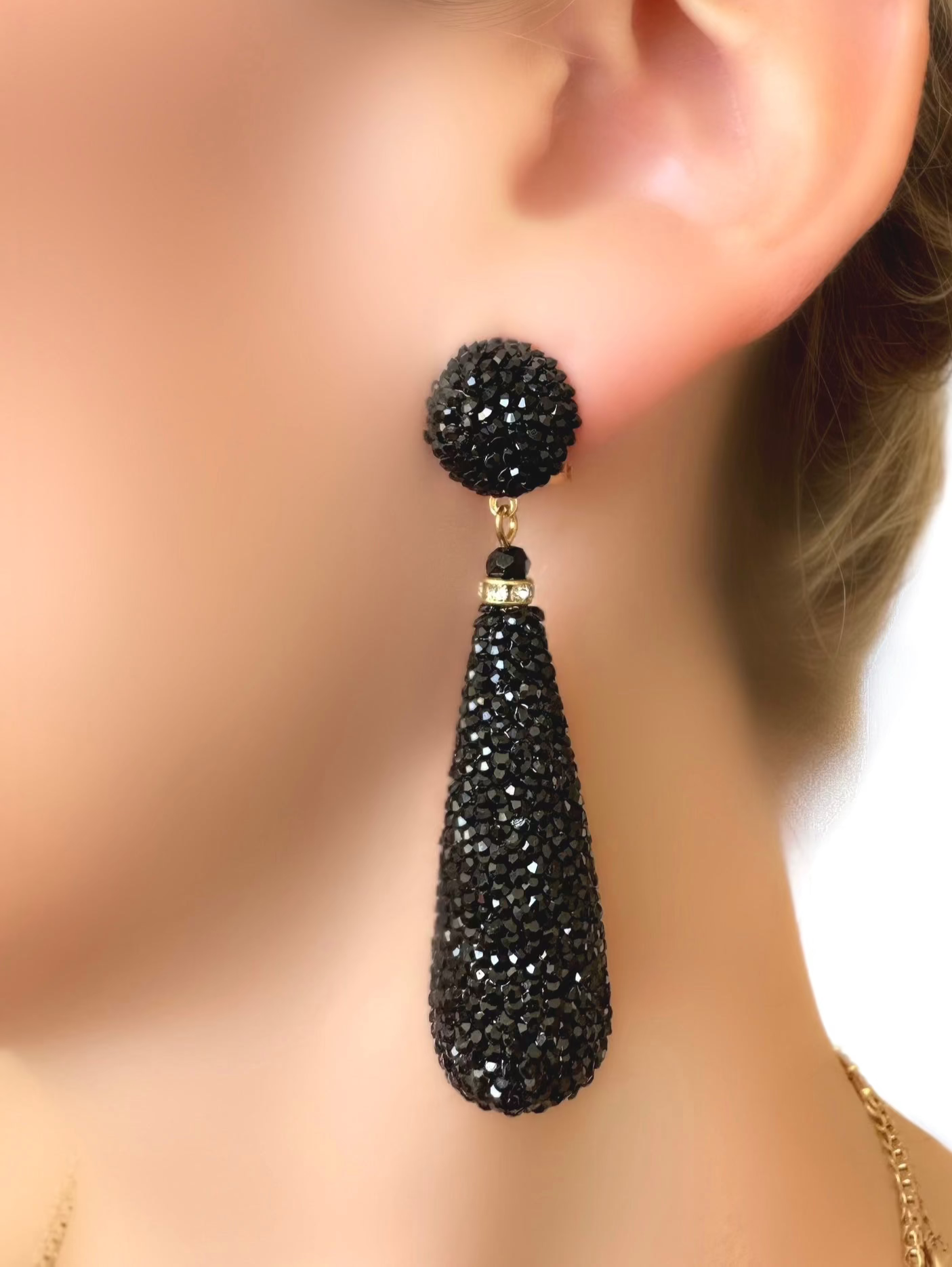 Crystal Teardrop Earrings (Black)