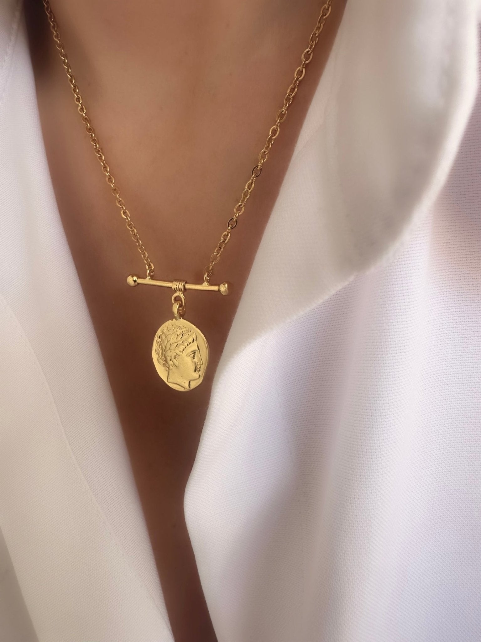 Collar Biga Roma - LE MARSHAND™