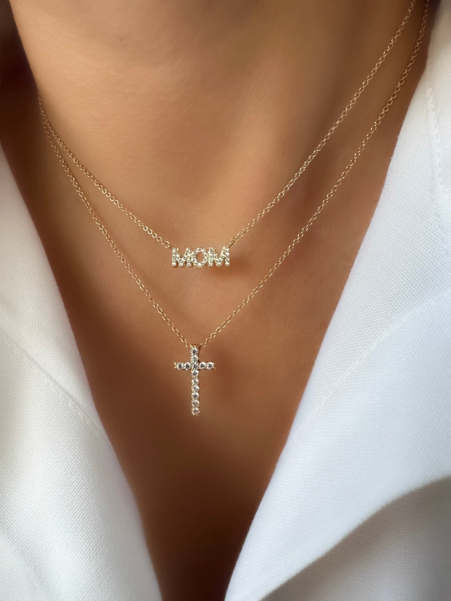 Collar Christian (Oro) - LE MARSHAND™