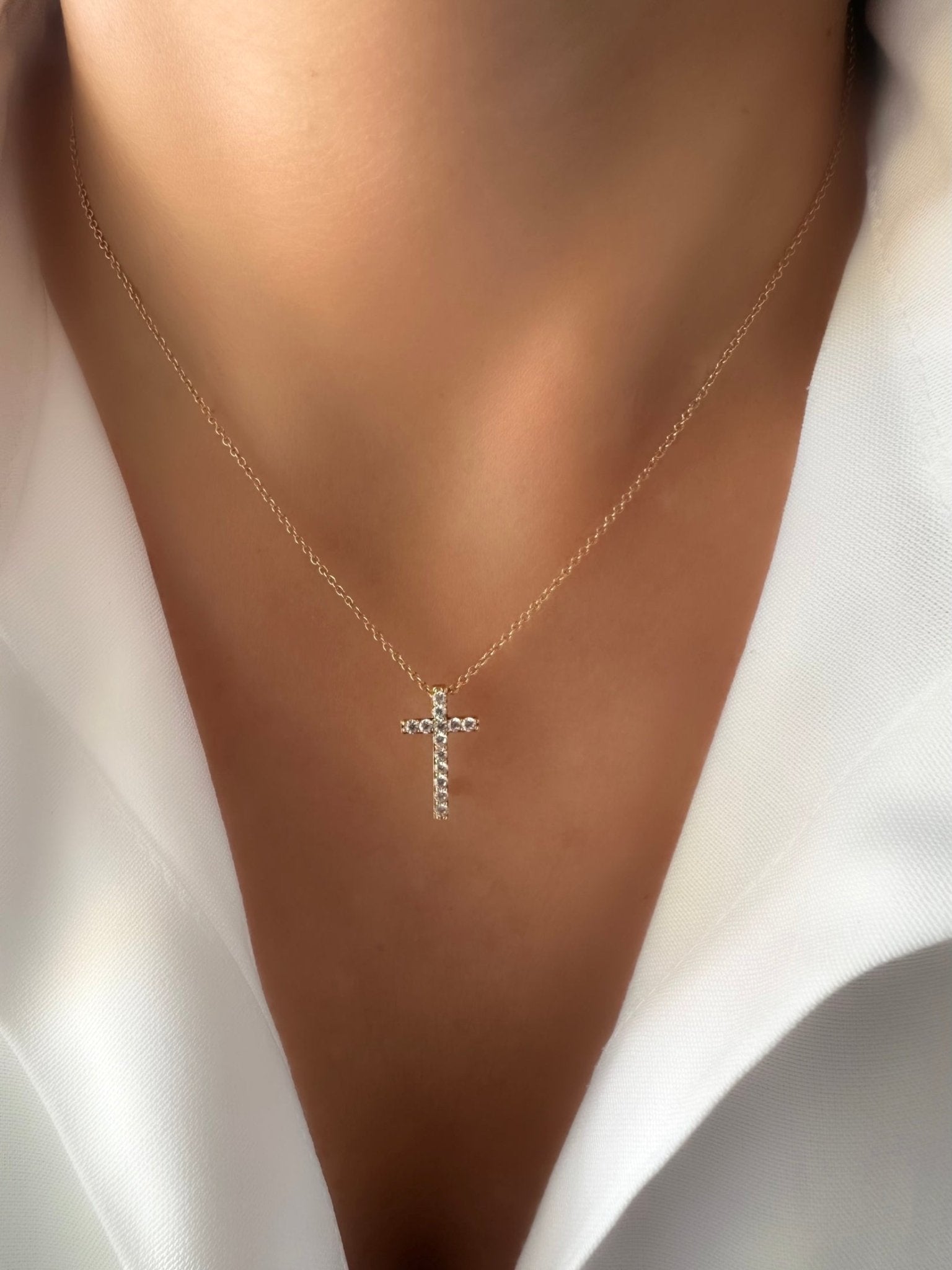 Collar Christian (Oro) - LE MARSHAND™