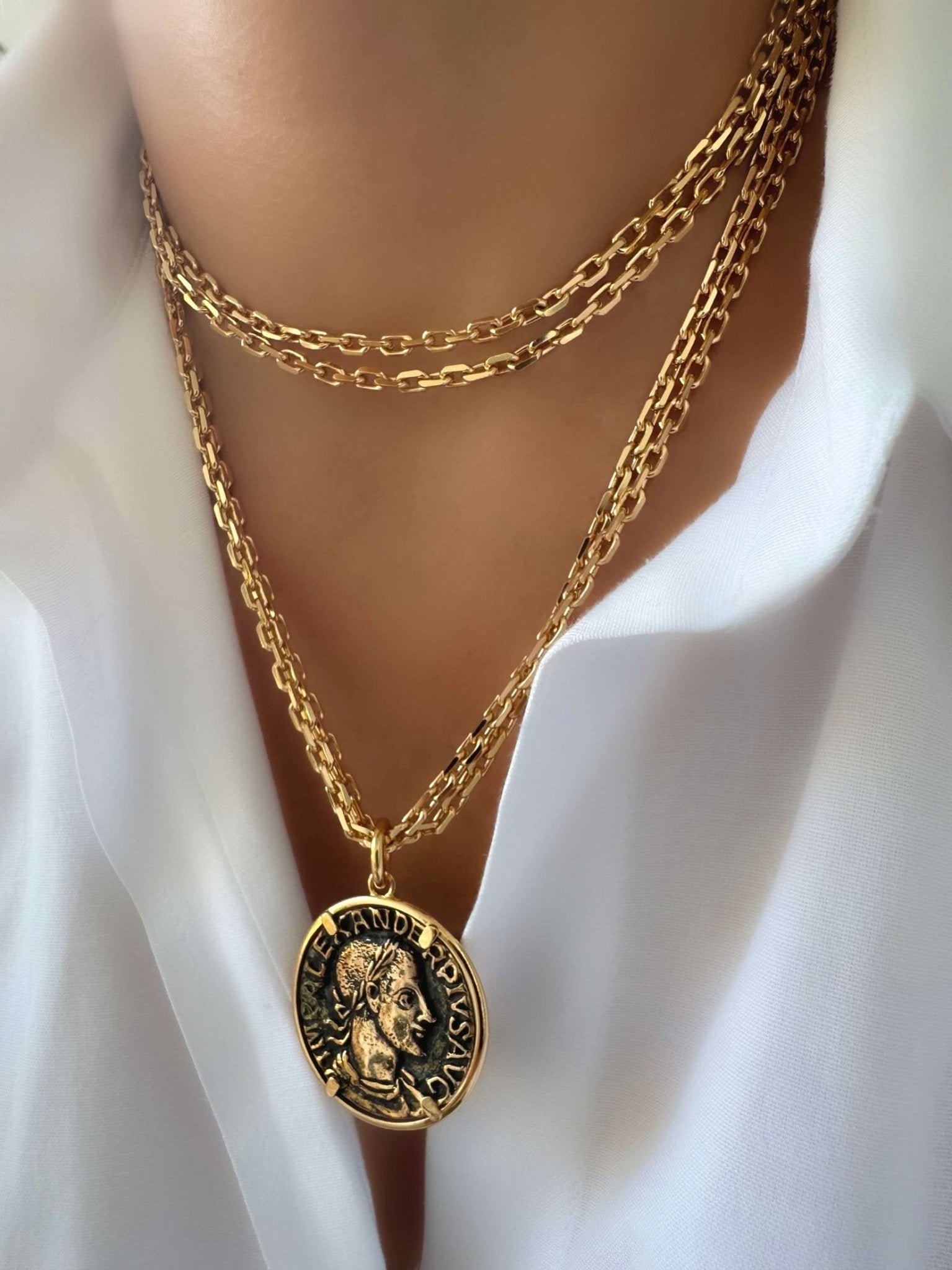 Collar Moneda Antigua Roma Large - LE MARSHAND™