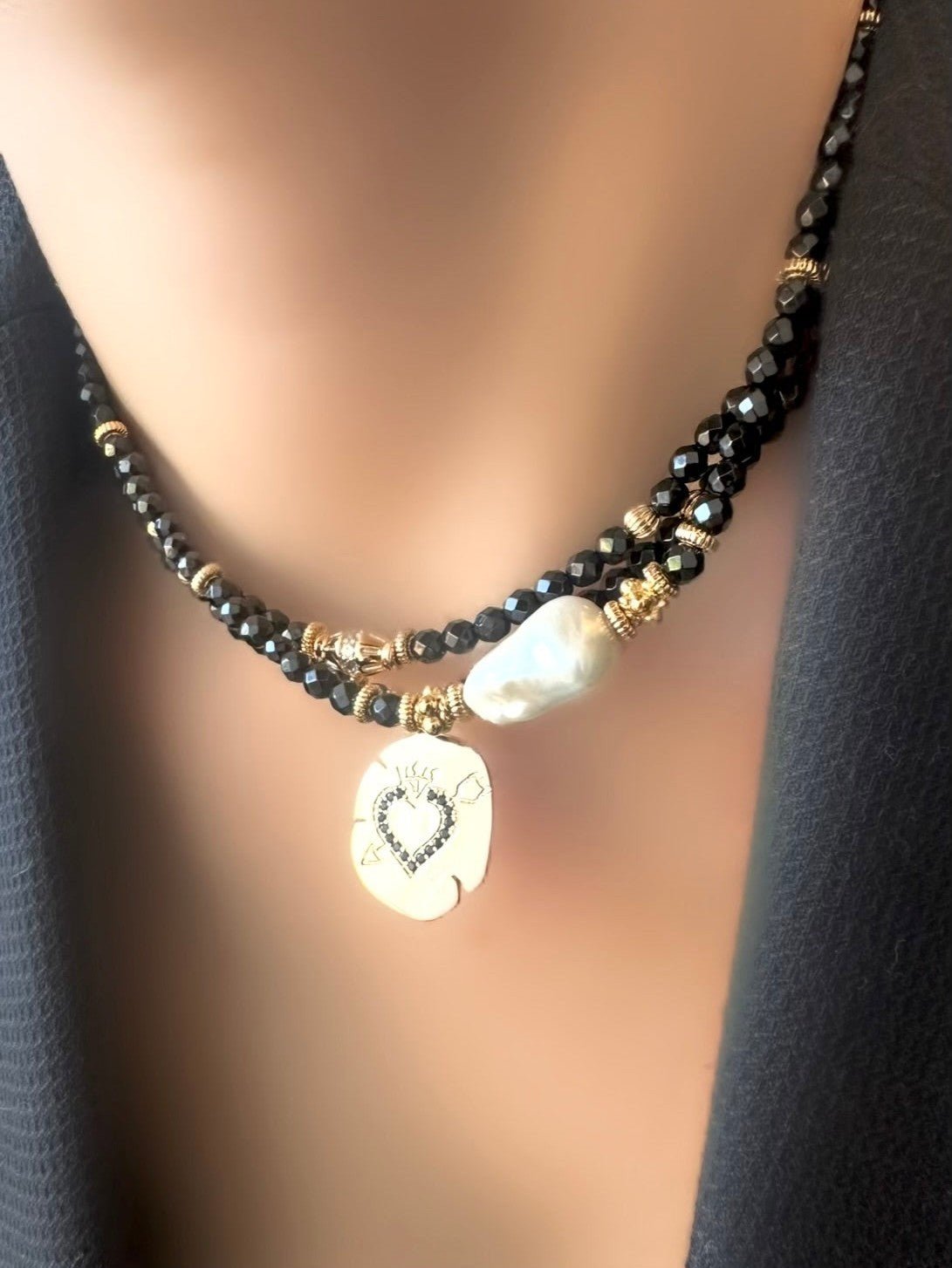 Collar Petite Stones Baroque (Onix) - LE MARSHAND™