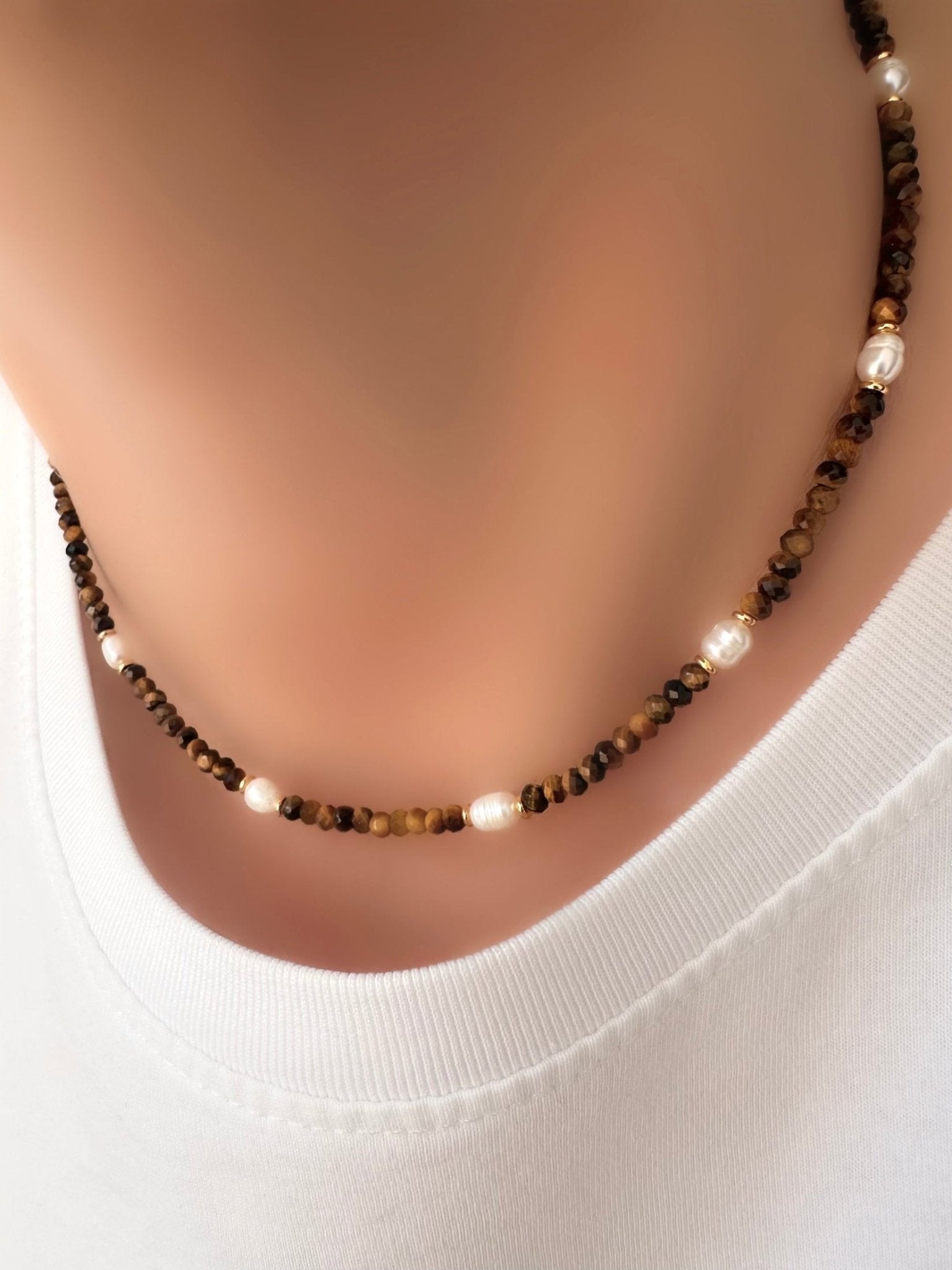 Collar Stones Tiger Eye Petite (Pearls) - LE MARSHAND™