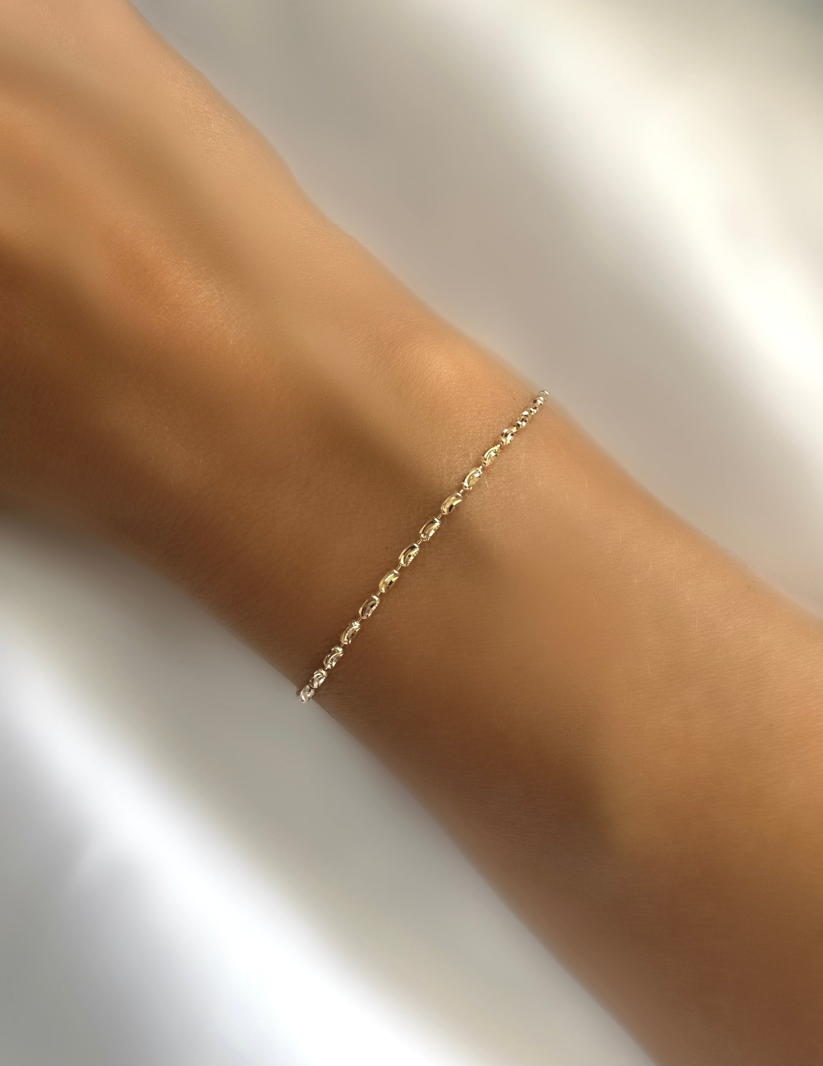 Maxim's I Bracelet (18k Solid Gold)