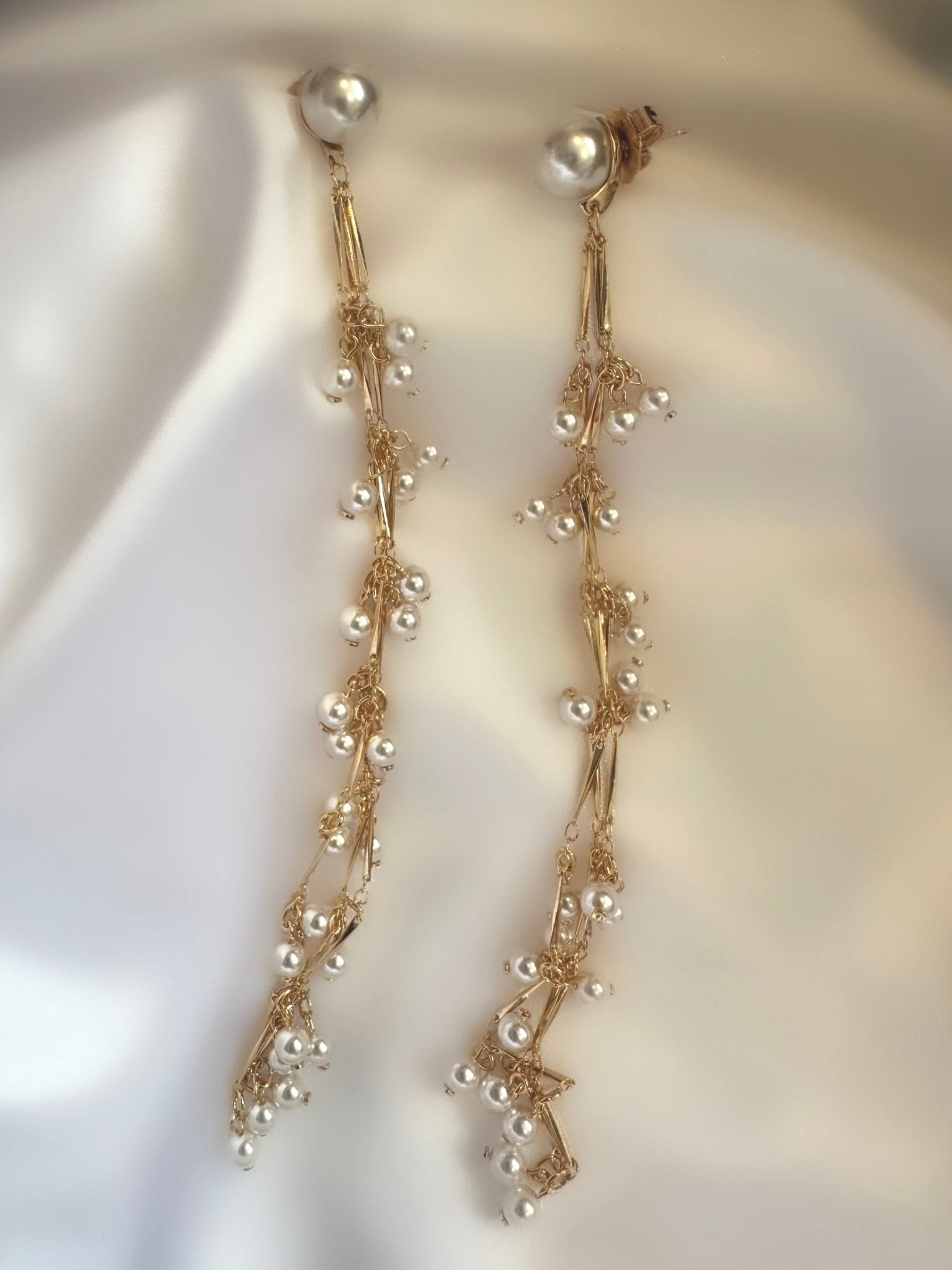 Pendientes Lluvia de Perlas - LE MARSHAND™