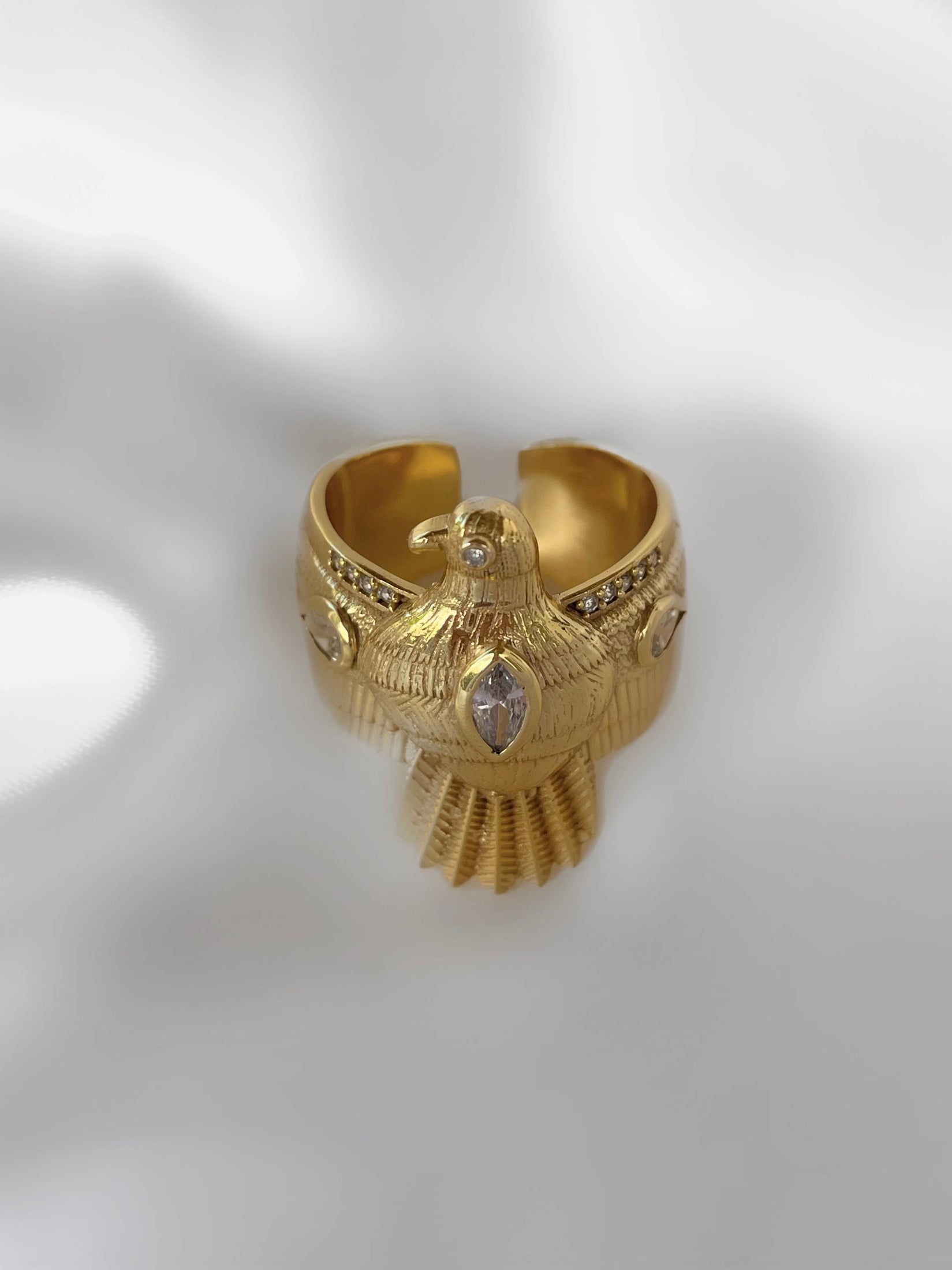 Le Marshand® - Joyería en plata 925, chapado en Oro 24K - Anillo Circ Aguila - Diseños propios - Brazaletes, pulseras, collares y pendientes - Joyería online - Mallorca