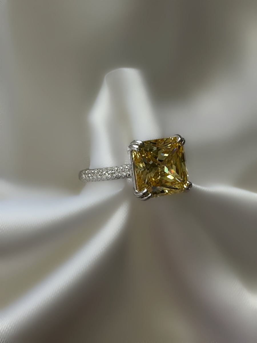Le Marshand® - Joyería en plata 925, chapado en Oro 24K - Anillo Hermes Citrino (Plata) - Diseños propios - Brazaletes, pulseras, collares y pendientes - Joyería online - Mallorca