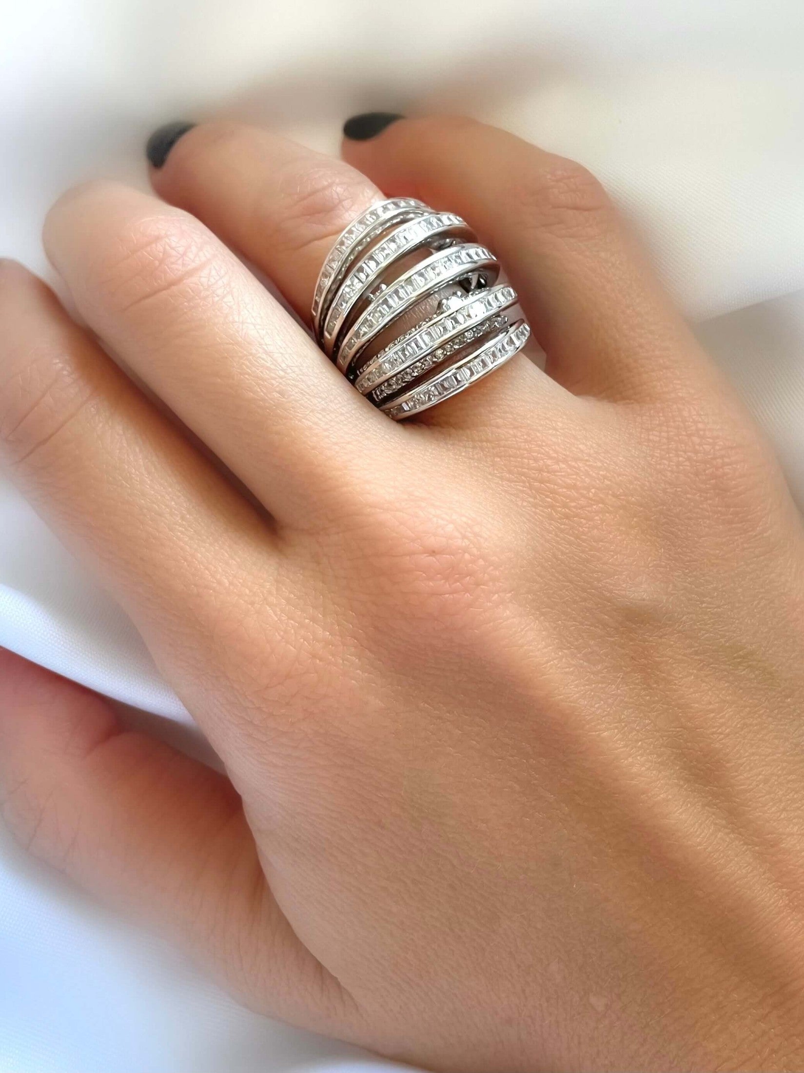 Le Marshand® - Joyería en plata 925, chapado en Oro 24K - Anillo Liz (Plata) - Diseños propios - Brazaletes, pulseras, collares y pendientes - Joyería online - Mallorca