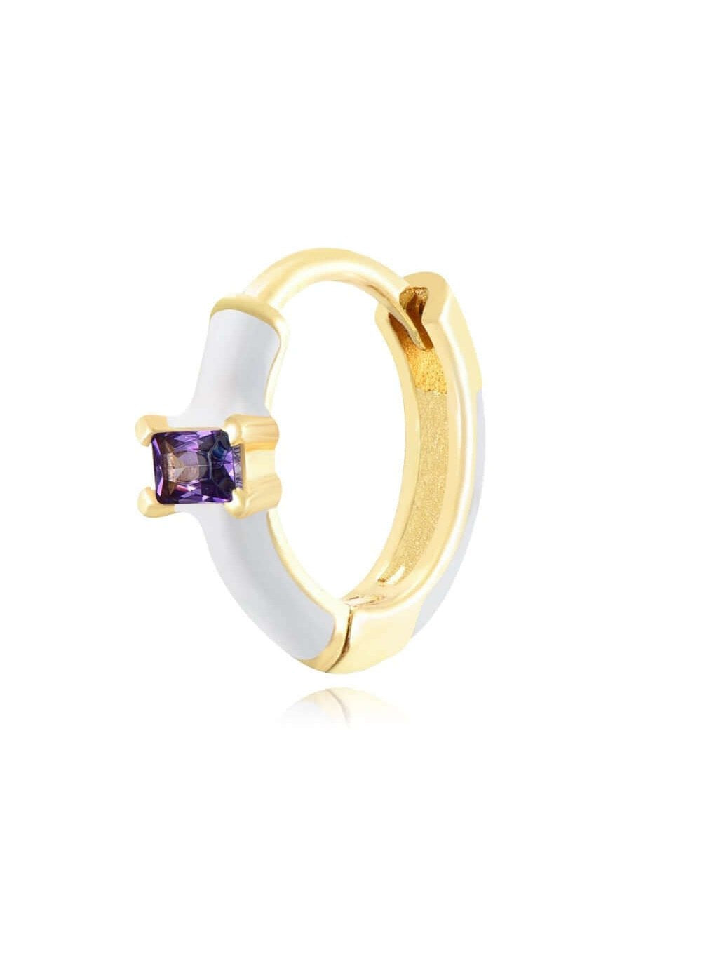 Le Marshand® - Joyería en plata 925, chapado en Oro 24K - Arito Esmalte Blanco y solitario lila - Diseños propios - Brazaletes, pulseras, collares y pendientes - Joyería online - Mallorca