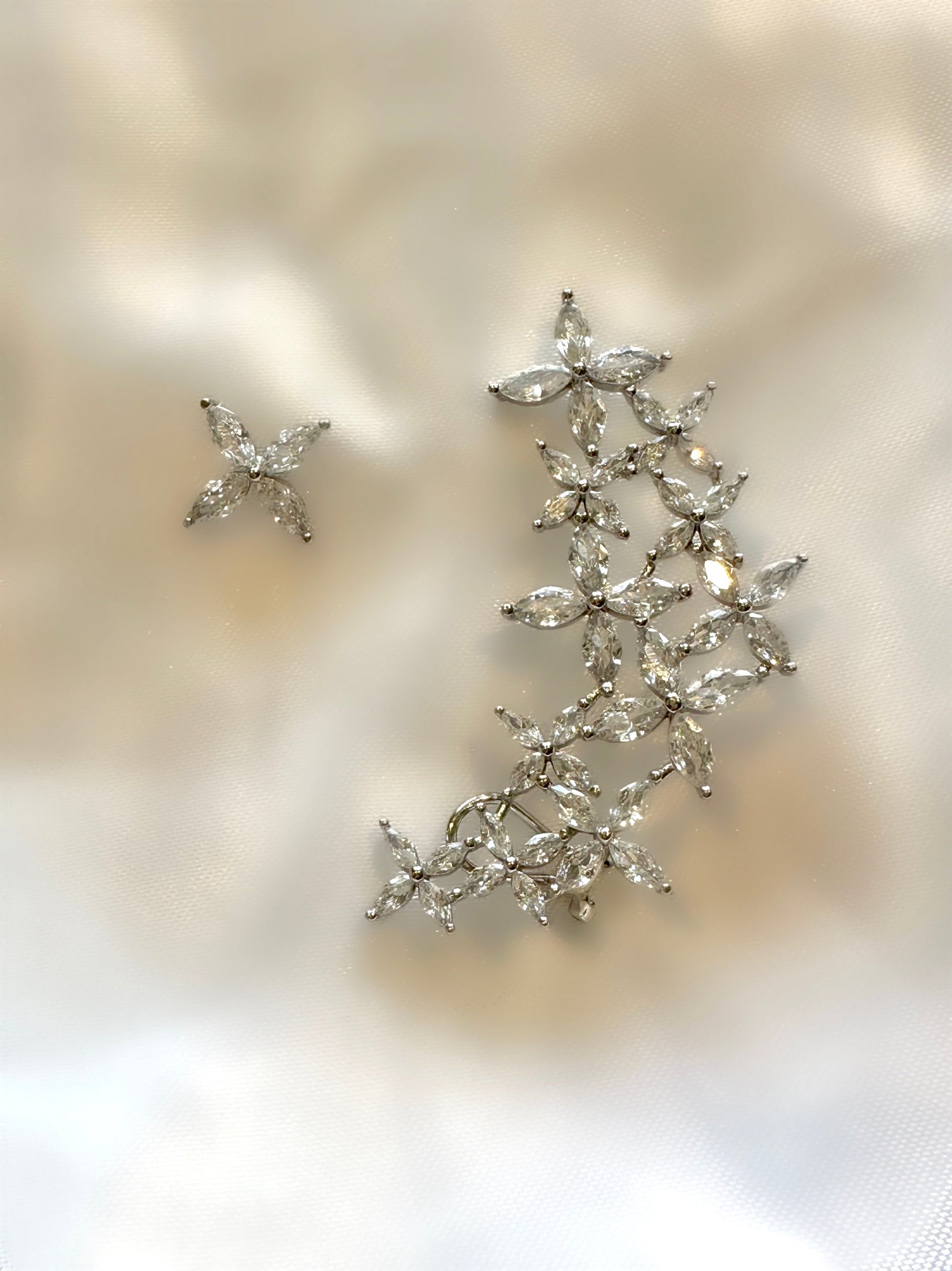 Le Marshand® - Joyería en plata 925, chapado en Oro 24K - Pendientes Climber Primavera (Plata) - Diseños propios - Brazaletes, pulseras, collares y pendientes - Joyería online - Mallorca