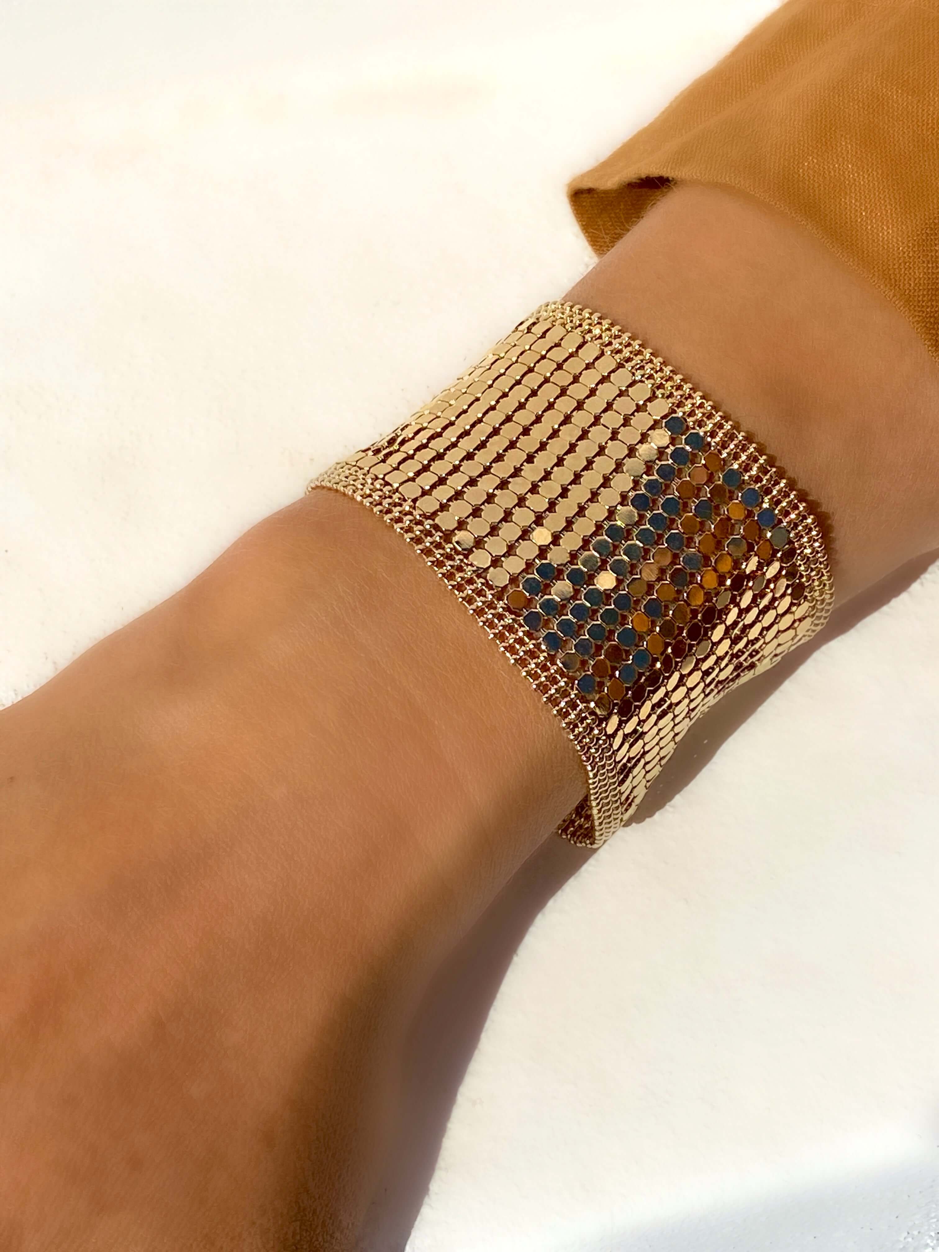 Le Marshand®  -  Joyería en plata 925, chapado en Oro 24K - Brazalete Disco - Diseños propios - Brazaletes, pulseras, collares y pendientes - Joyería online - Mallorca