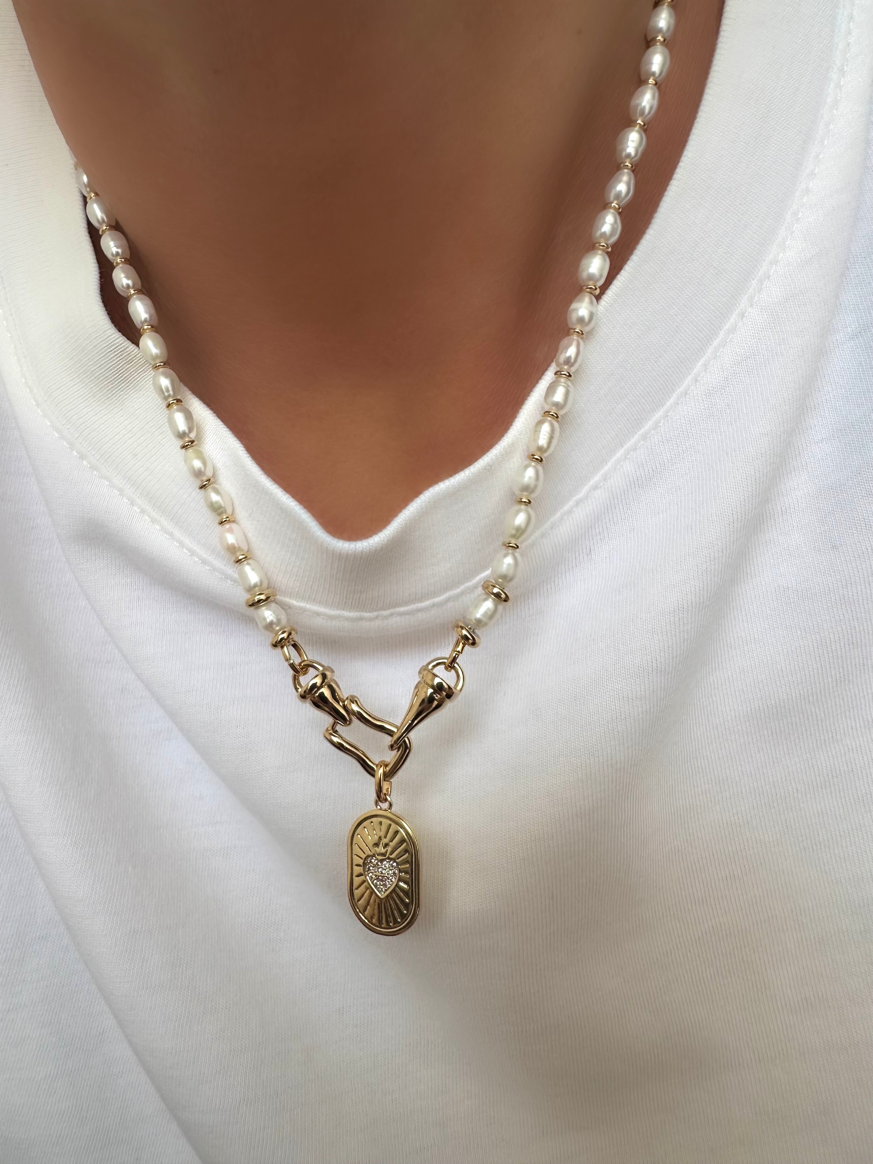 Allure Hard Cuore (Pearls) Necklace
