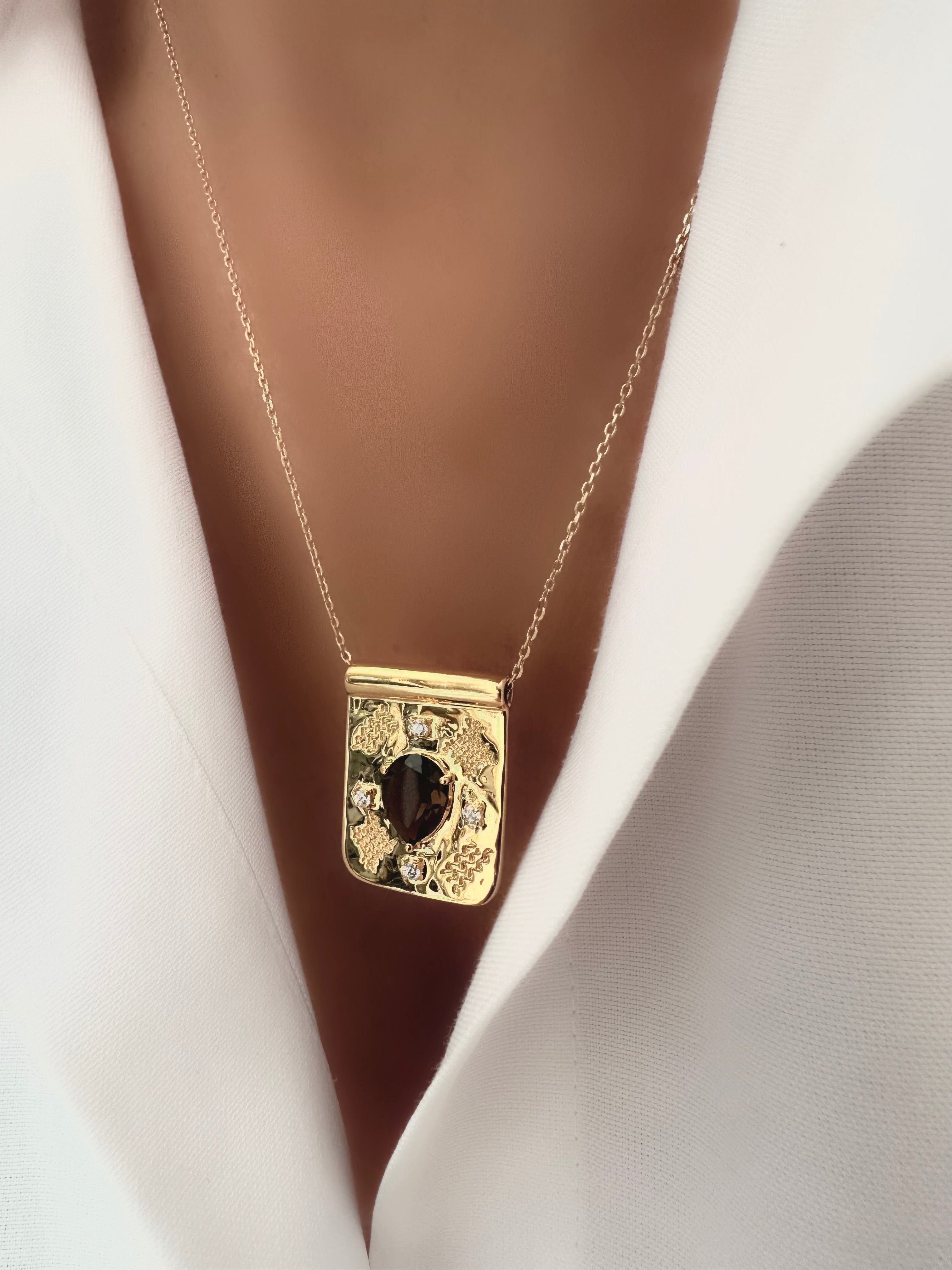 Demian II Braune Halskette 