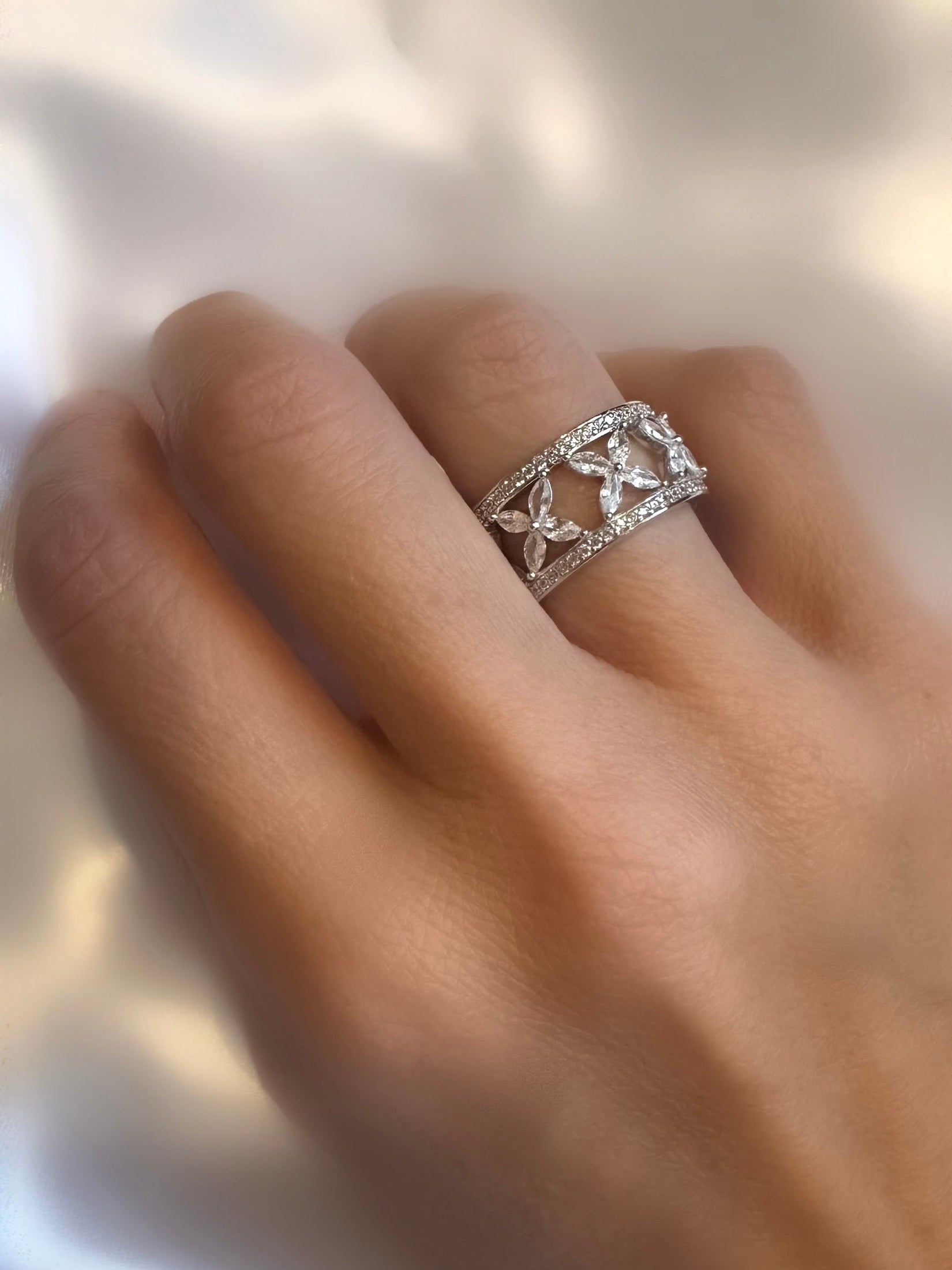 Spring Ring (925 Silver)