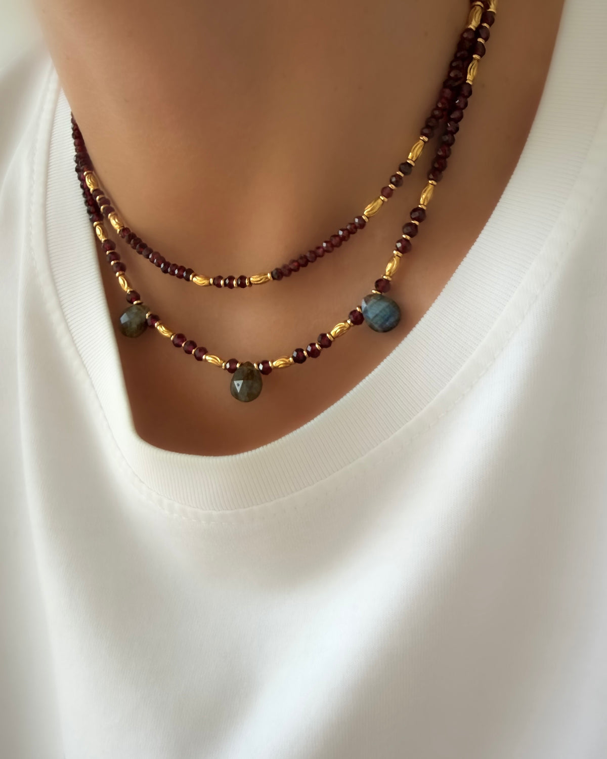 Stones Silence Drops Necklace
