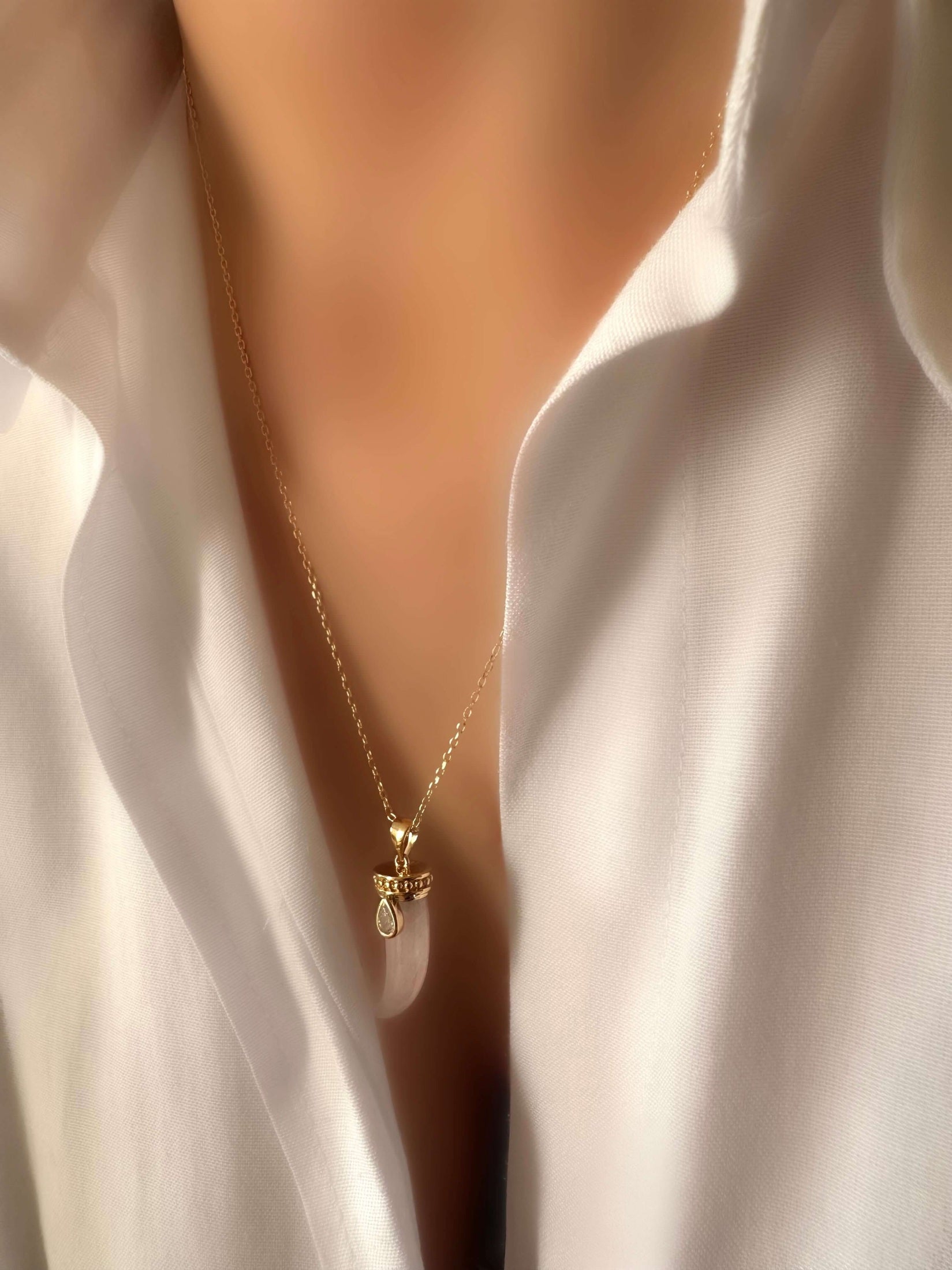 Syracuse Horn Necklace (Rose Quartz)