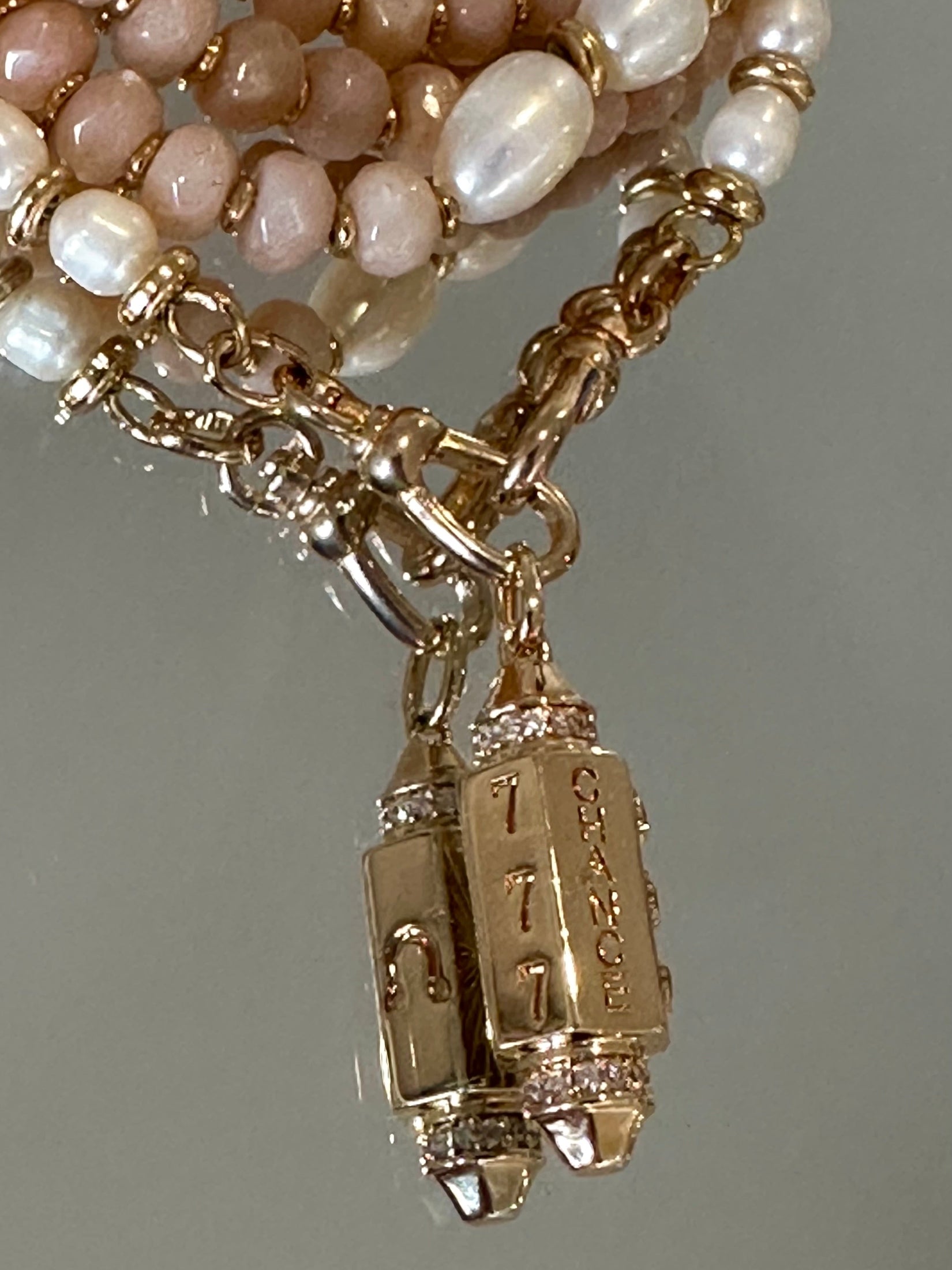 Collier Stones Amuleto Chance ( Pierre de Lune Orange)