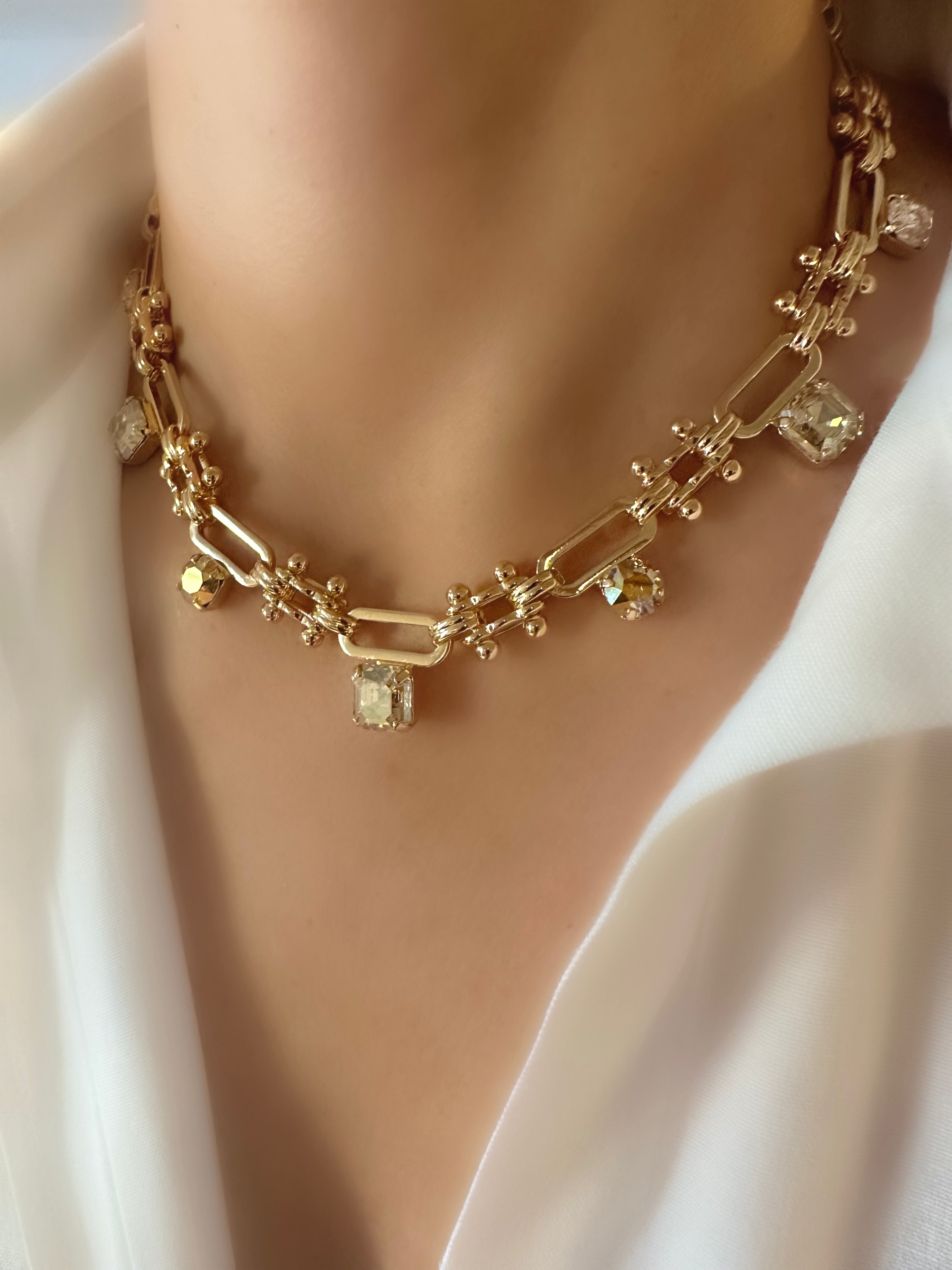 Valletta Necklace