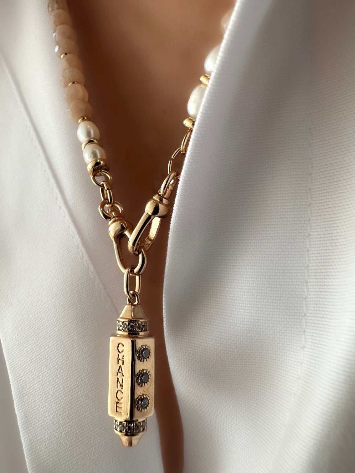 Collier Stones Amuleto Chance ( Pierre de Lune Orange)