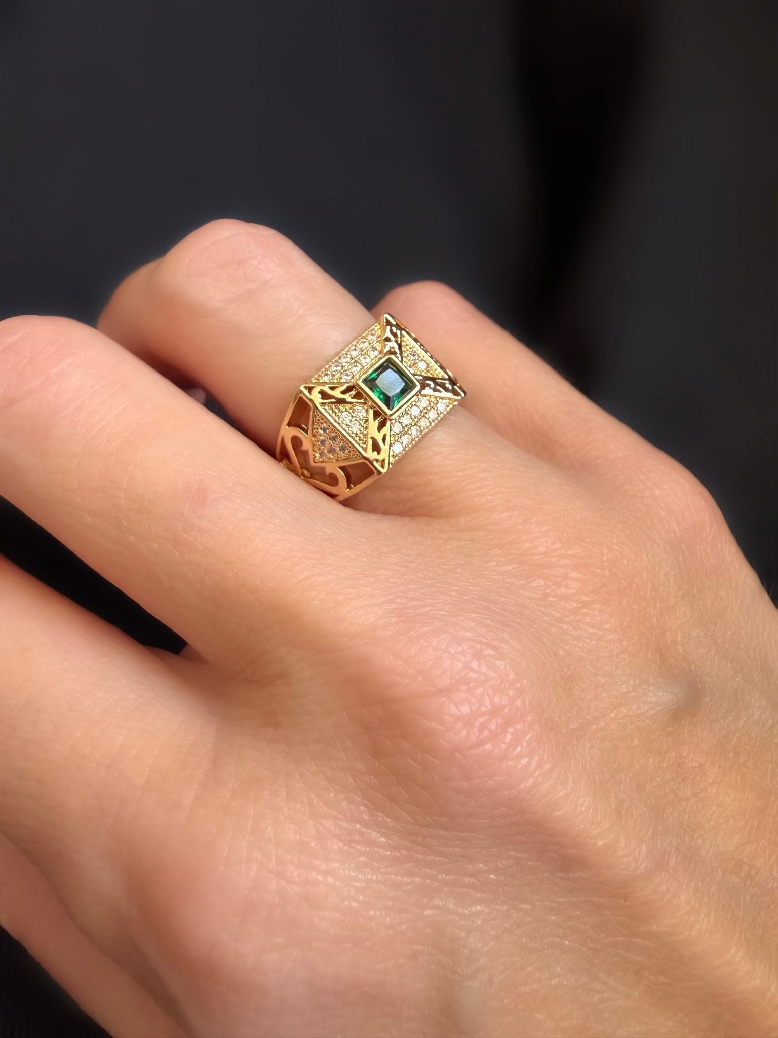Anillo Montesco - LE MARSHAND™