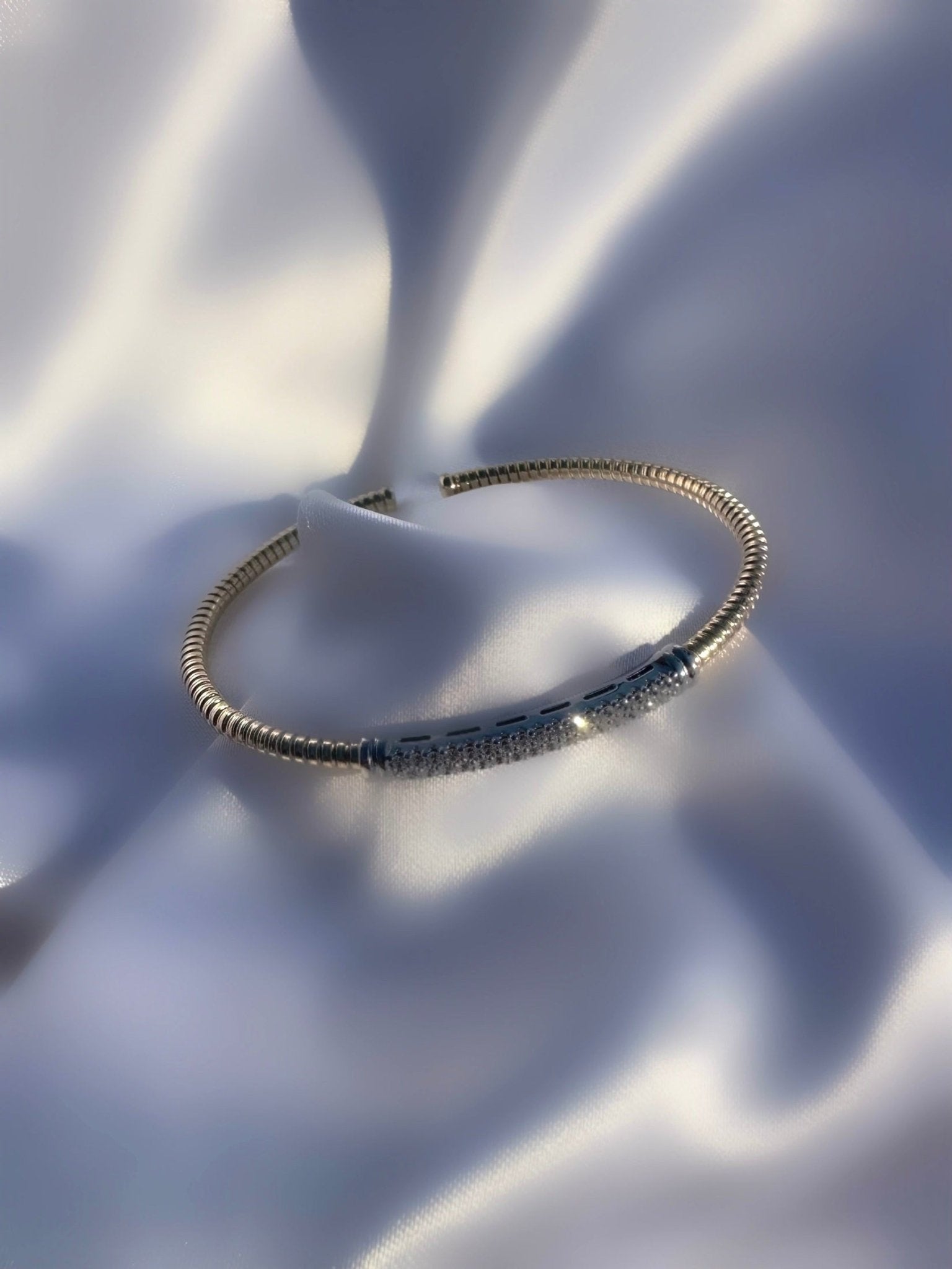 Brazalete Cruise Petite (Plata 925 bañada oro 18k) - LE MARSHAND™