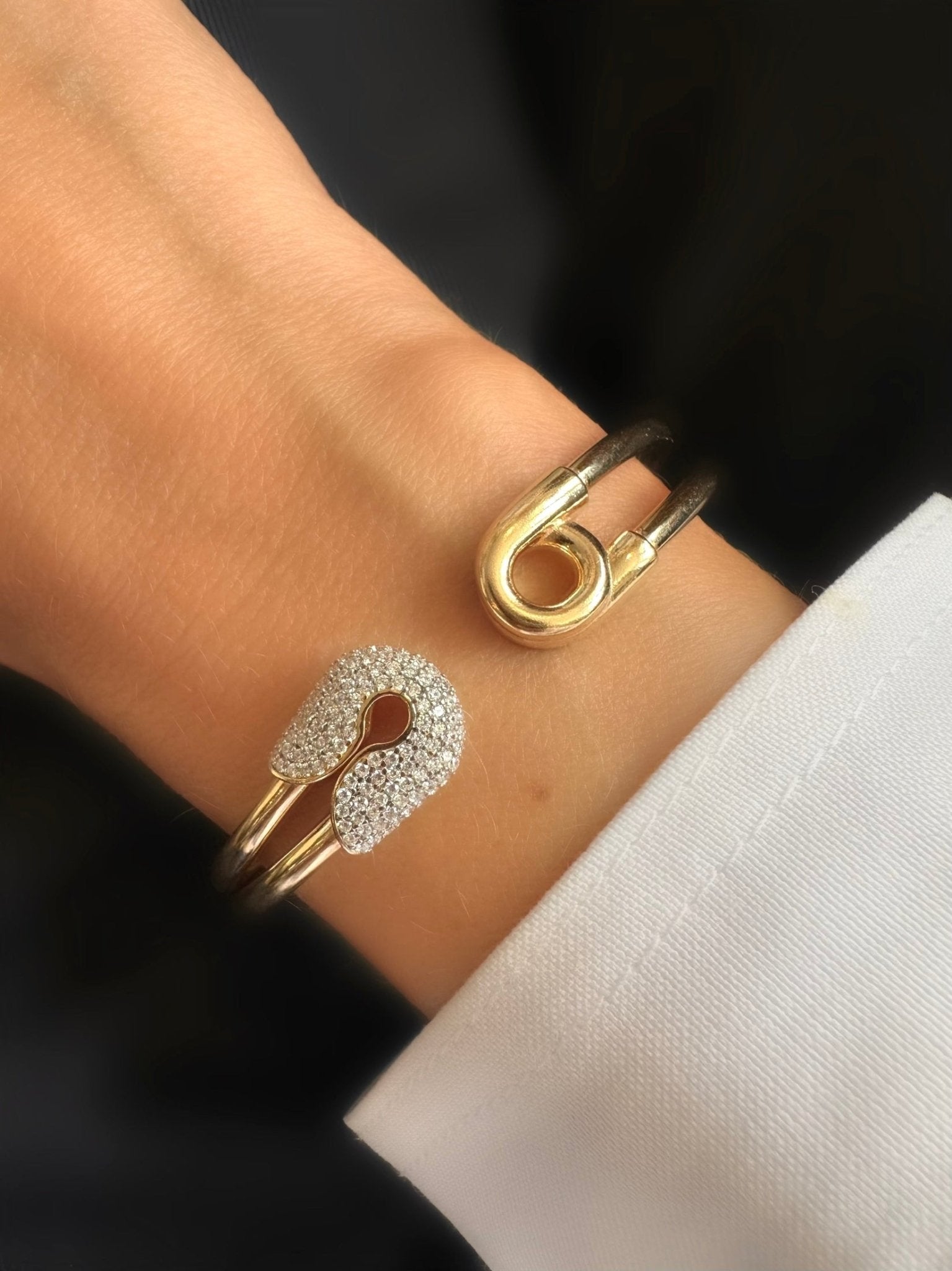 Brazalete Pin Up (Plata 925 bañada Oro 18k) - LE MARSHAND™