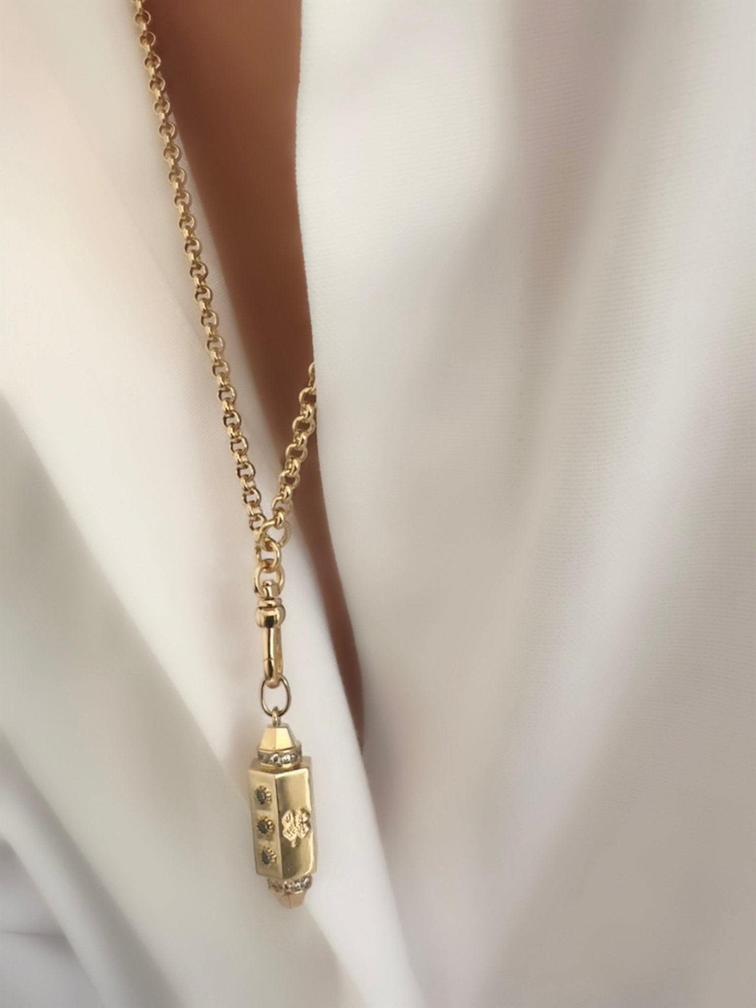 Collar Allure Amuleto Chance - LE MARSHAND™