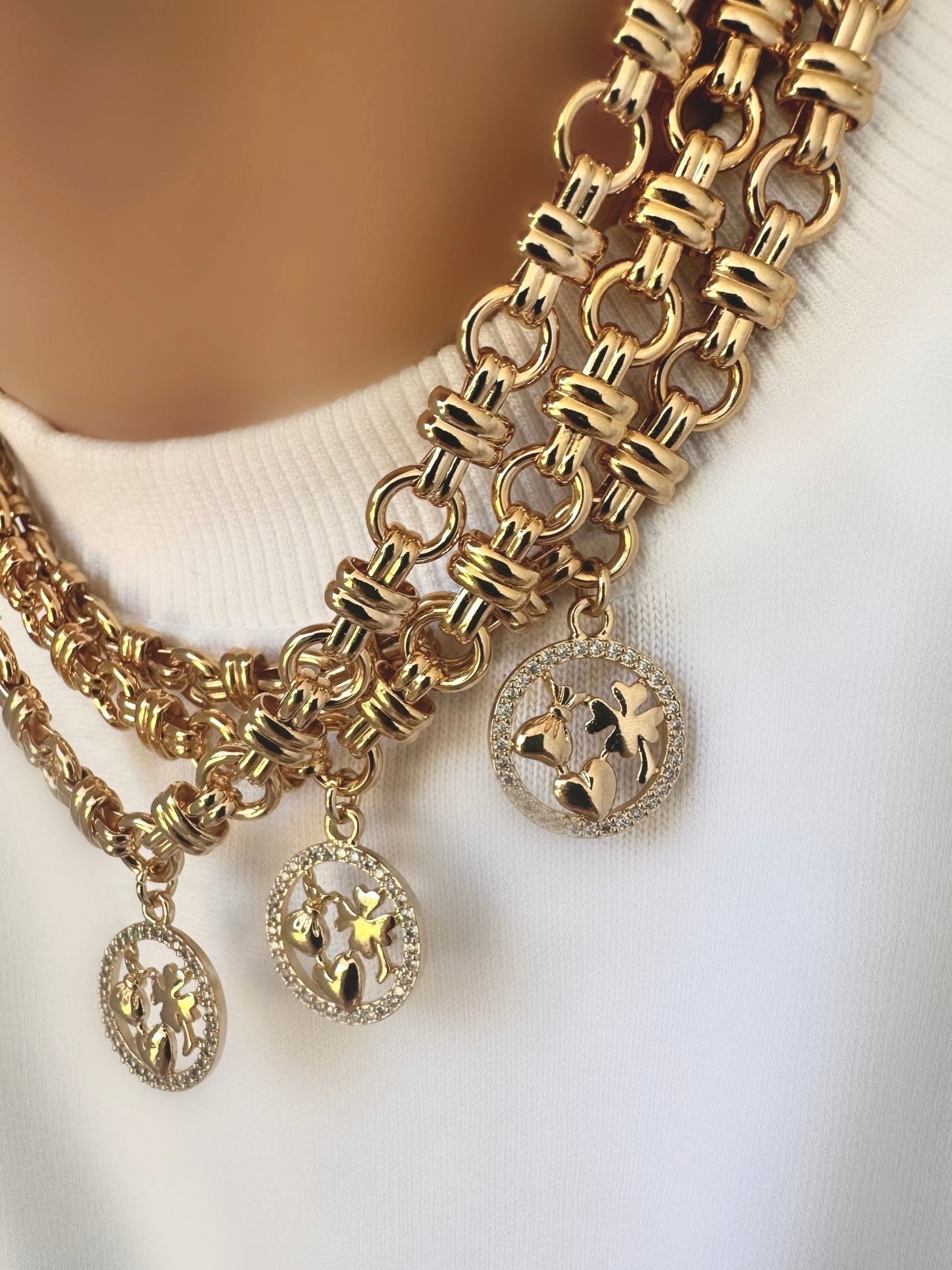 Collar Allure Blessed - LE MARSHAND™