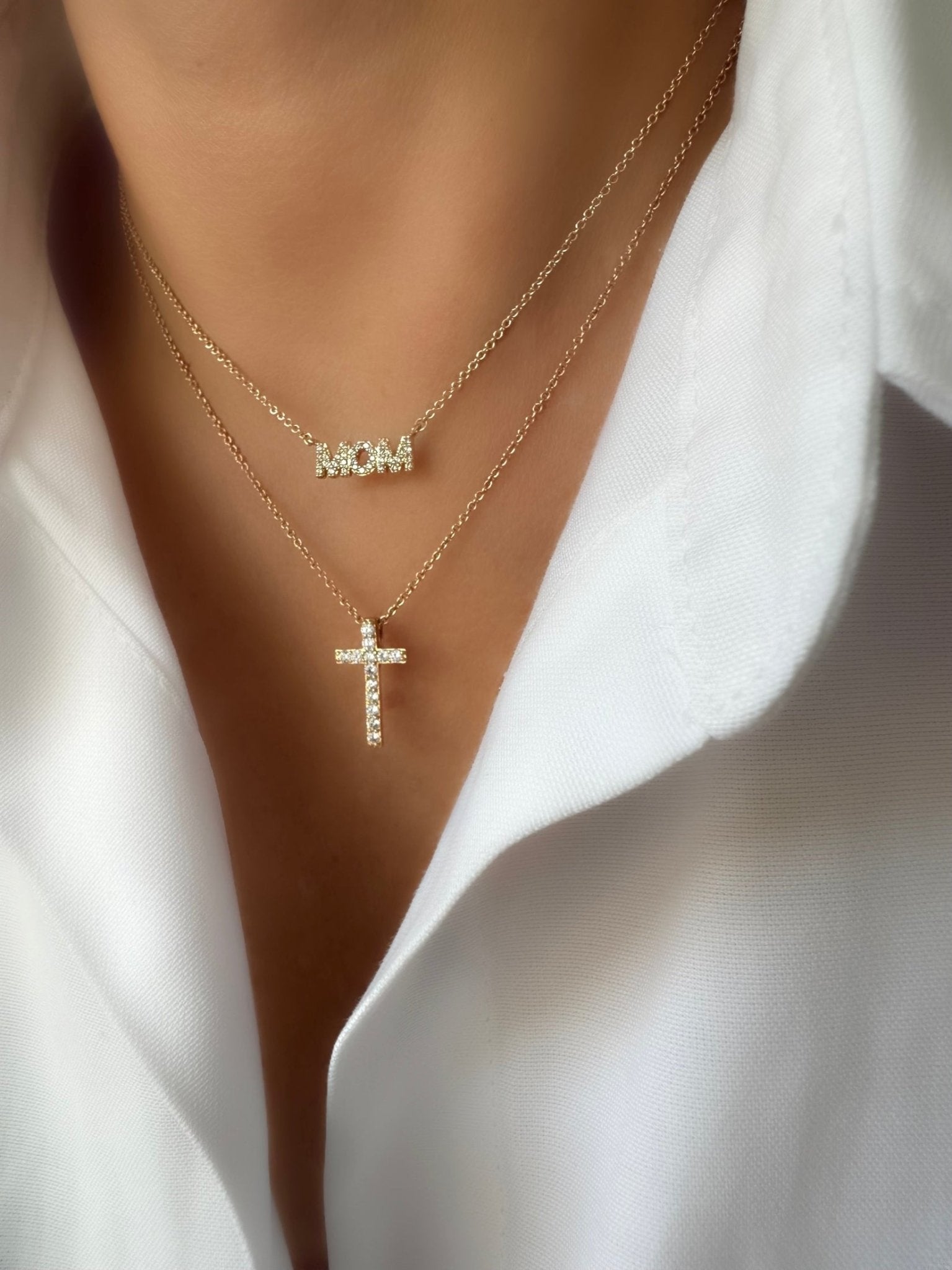 Collar Christian (Oro) - LE MARSHAND™