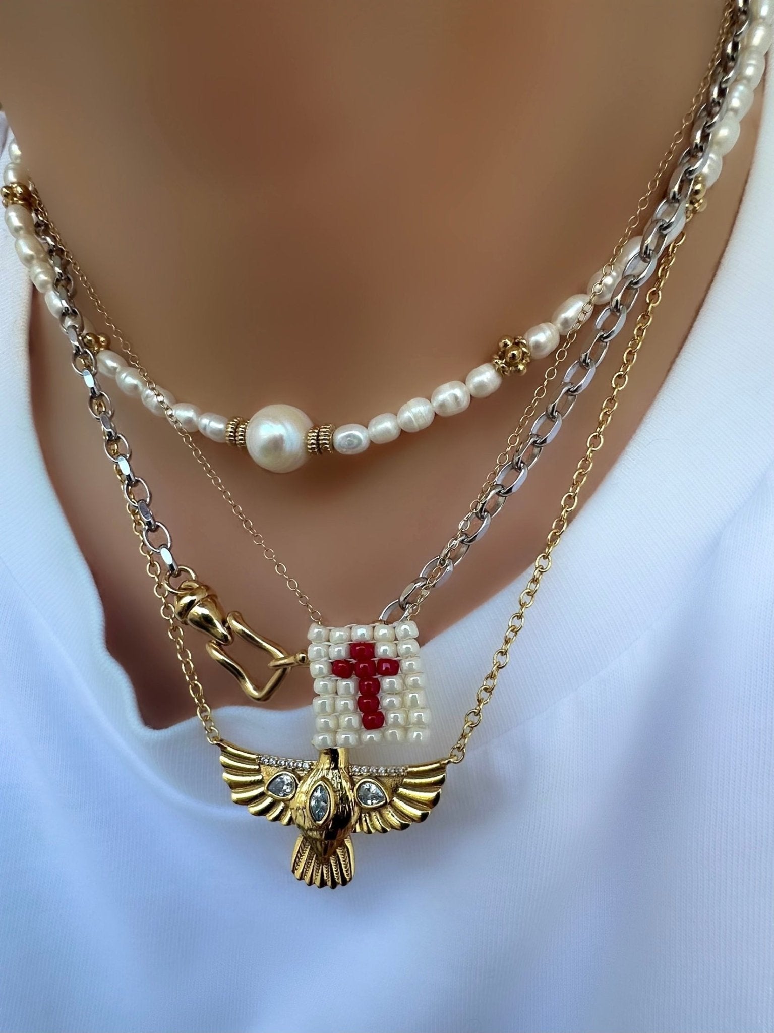 Collar Greta Cruz (Rojo) - LE MARSHAND™