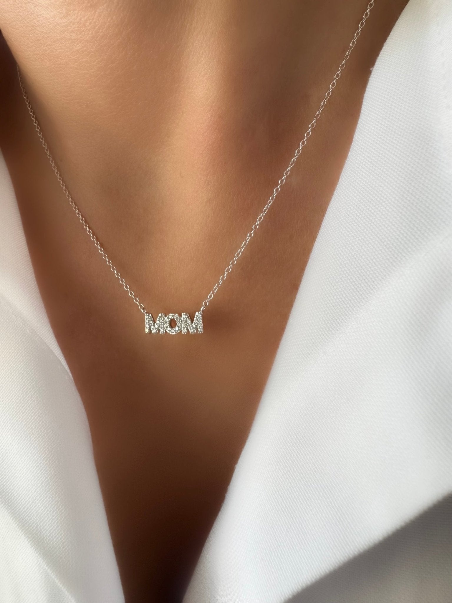 Collar Mom (Plata 925) - LE MARSHAND™