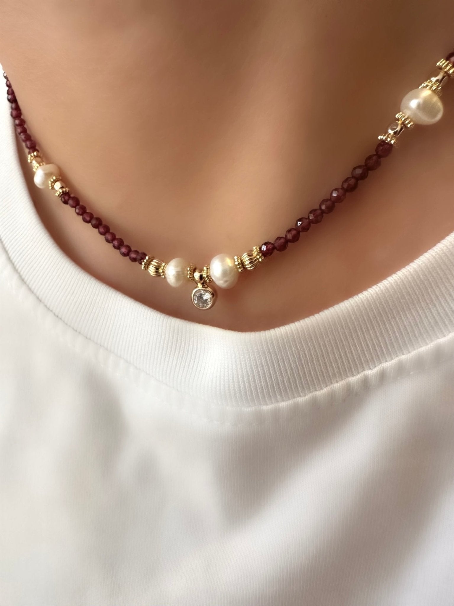 Collar Serendipity (Granate) - LE MARSHAND™