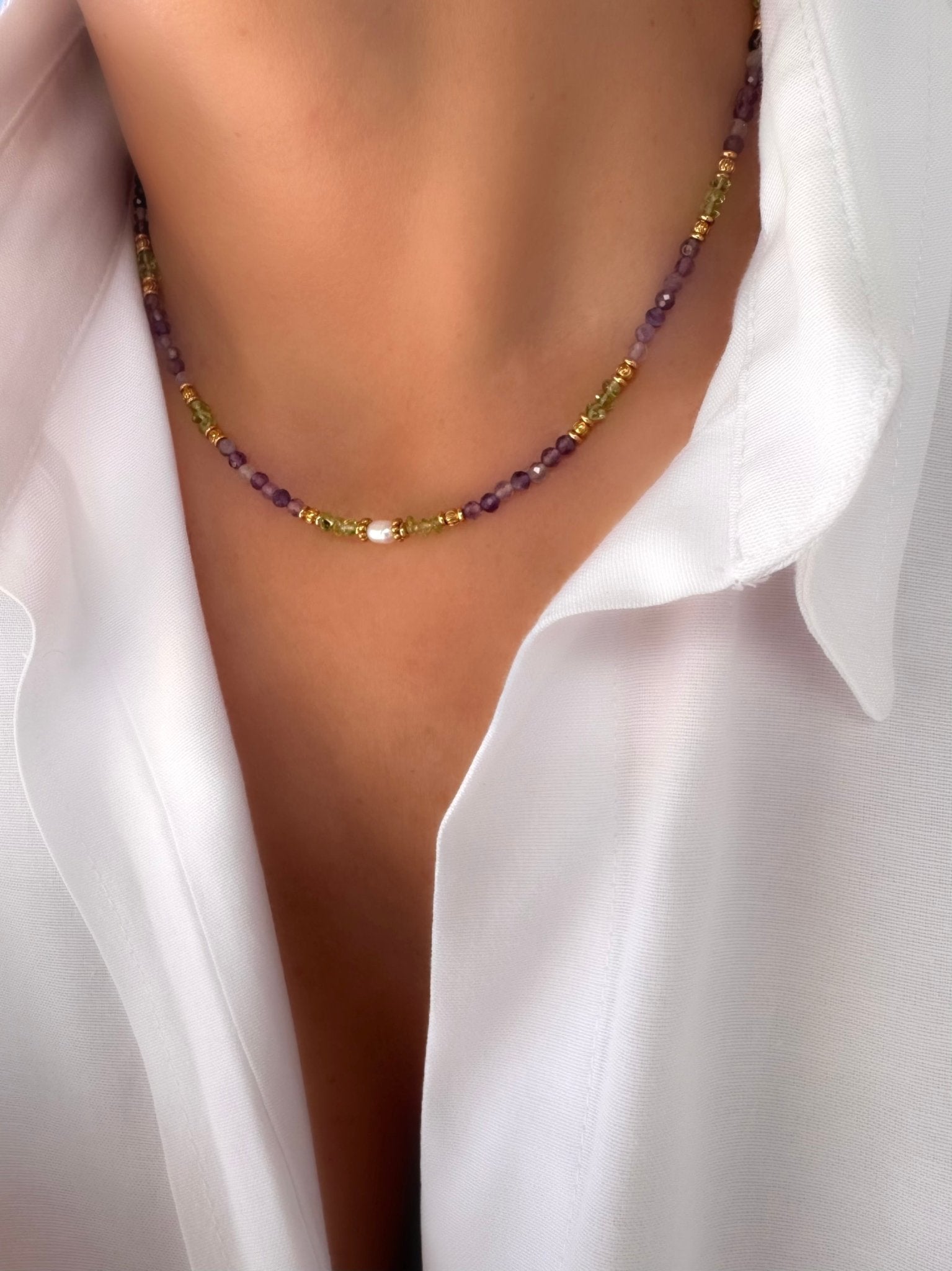 Collar Stones Petite Lavanda (Fluorita y Peridoto) - LE MARSHAND™