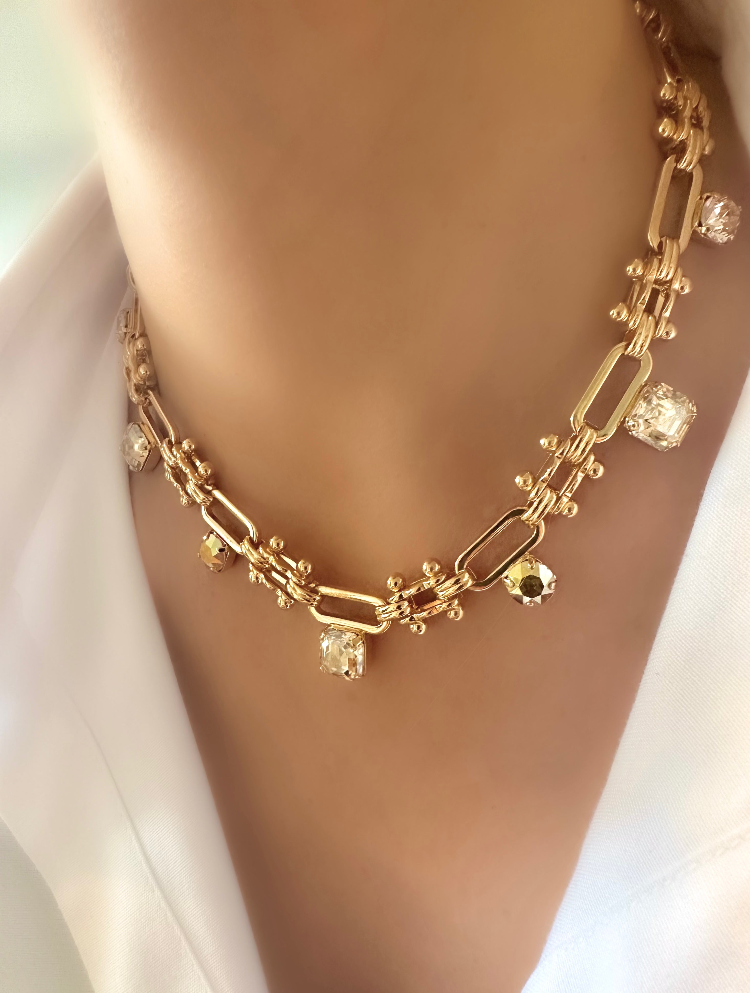 Valletta Necklace