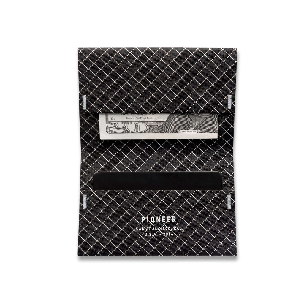 Le Marshand®  -  Joyería en plata 925, chapado en Oro 24K - Cartera Pioneer ION - Negro* - Diseños propios - Brazaletes, pulseras, collares y pendientes - Joyería online - Mallorca