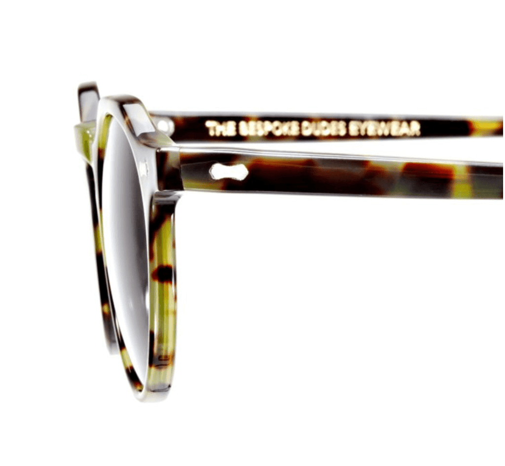 Le Marshand®  -  Joyería en plata 925, chapado en Oro 24K - Lapel - Green Tortoise / Gradient grey - Diseños propios - Brazaletes, pulseras, collares y pendientes - Joyería online - Mallorca