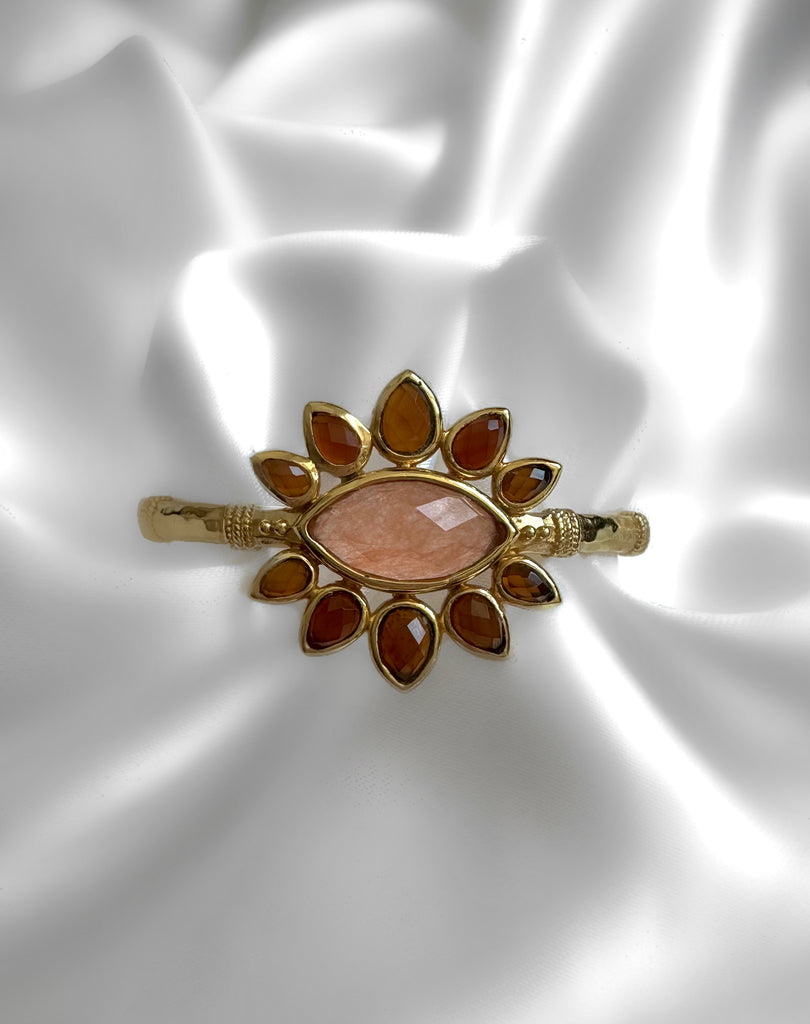 Le Marshand®  -  Joyería en plata 925, chapado en Oro 24K - Brazalete Flower Quartz (Rosa y marrón) - Diseños propios - Brazaletes, pulseras, collares y pendientes - Joyería online - Mallorca