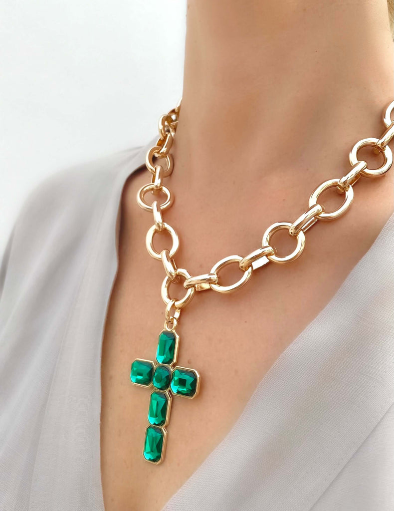 Le Marshand®  -  Joyería en plata 925, chapado en Oro 24K - Collar Gran Cruz Verde - Diseños propios - Brazaletes, pulseras, collares y pendientes - Joyería online - Mallorca