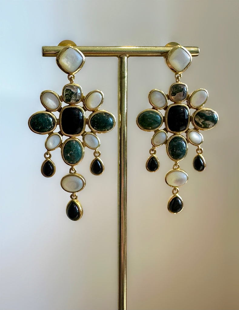 Le Marshand®  -  Joyería en plata 925, chapado en Oro 24K - Pendientes Rosetón Cuarzos (Verde) - Diseños propios - Brazaletes, pulseras, collares y pendientes - Joyería online - Mallorca