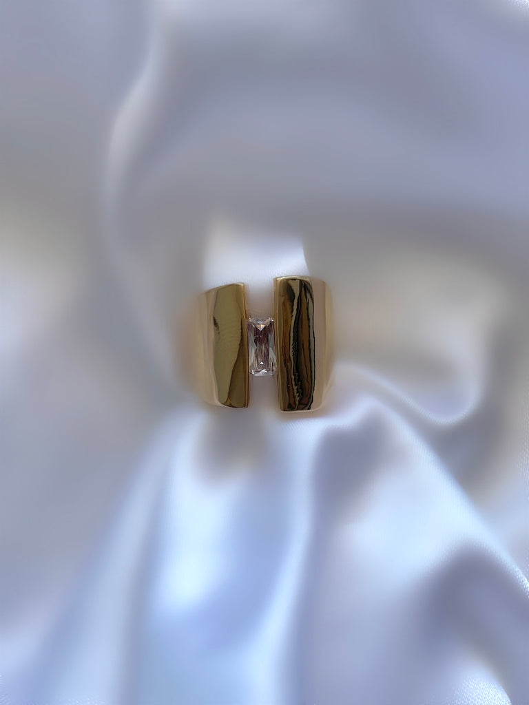 Le Marshand®  -  Joyería en plata 925, chapado en Oro 24K - Anillo Art Deco - Diseños propios - Brazaletes, pulseras, collares y pendientes - Joyería online - Mallorca