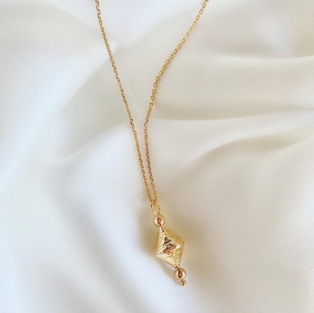 Le Marshand®  -  Joyería en plata 925, chapado en Oro 24K - Collar Cono Tibet - Diseños propios - Brazaletes, pulseras, collares y pendientes - Joyería online - Mallorca